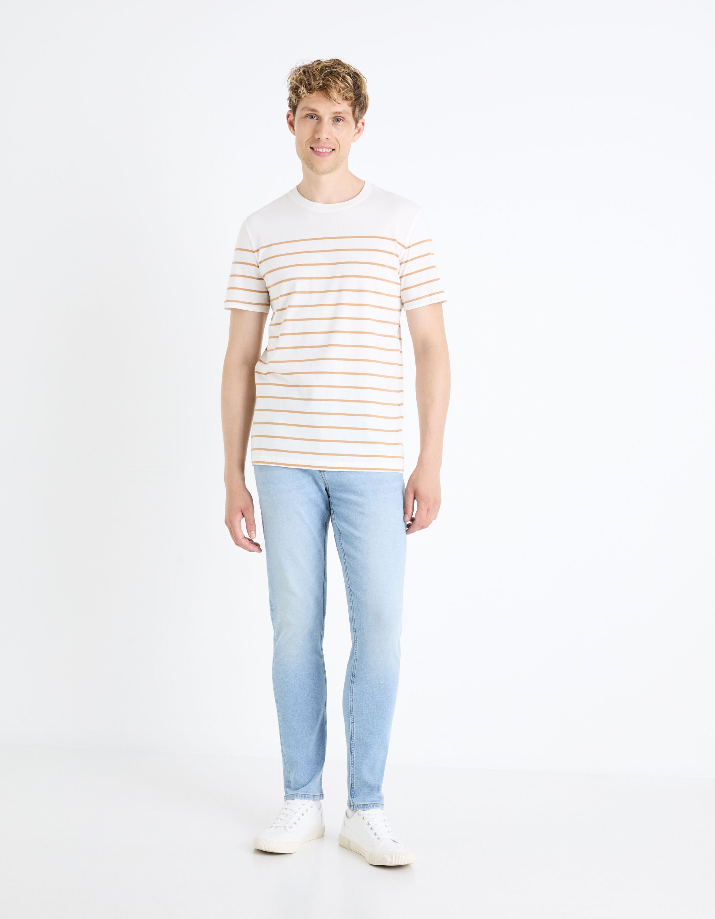 C25 Slim Stretch Jeans_FOSLIM_LIGHT BLUE_03