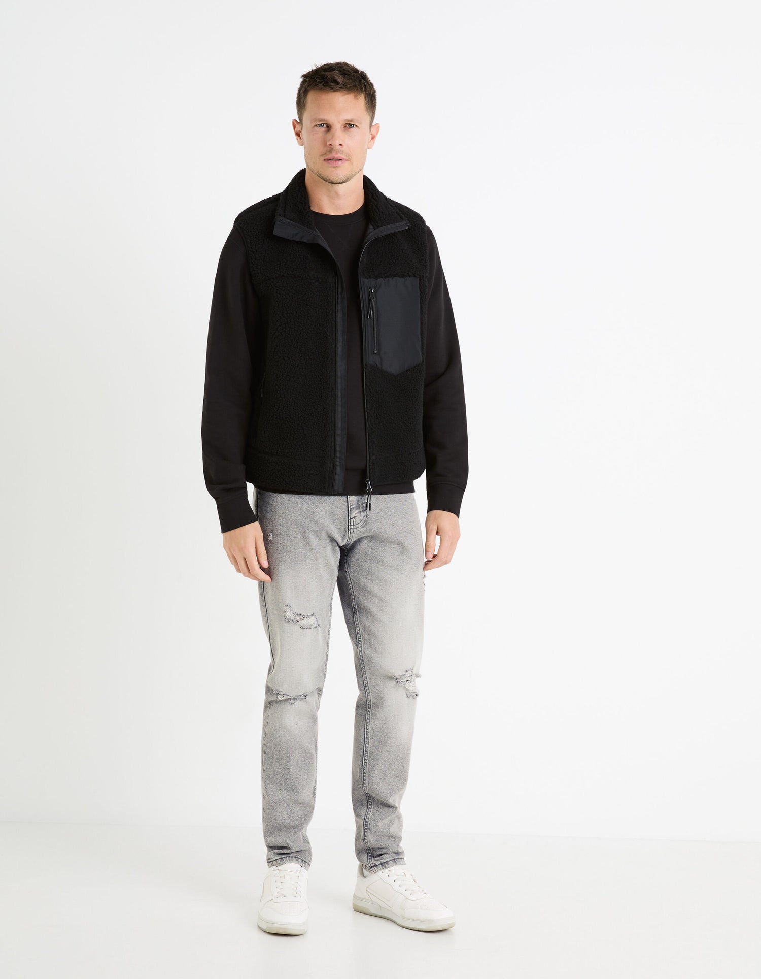 Sleeveless Sherpa Jacket_FUCURLESS_BLACK_03