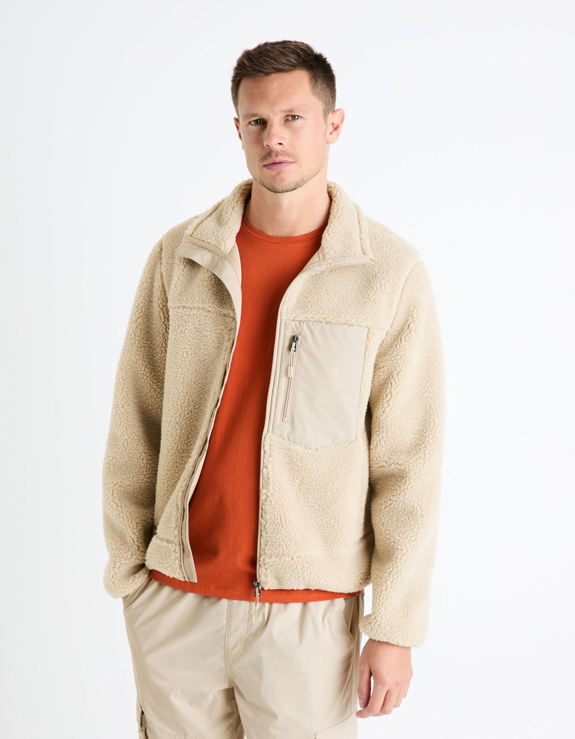 Sherpa Jacket With Stand-Up Collar_FUCURLY_NATURAL_01