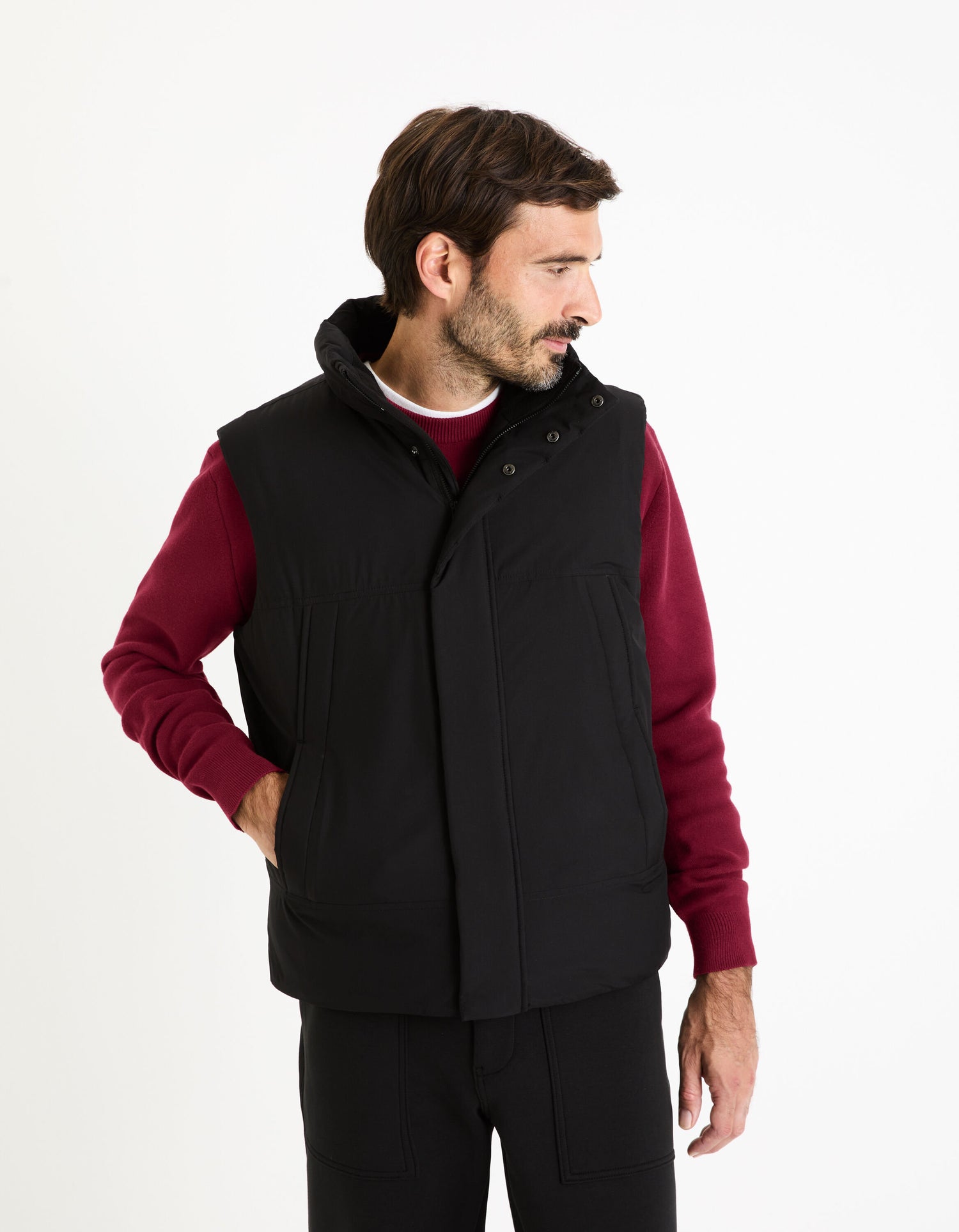 Sleeveless Down Jacket_FUJESSY_BLACK_03