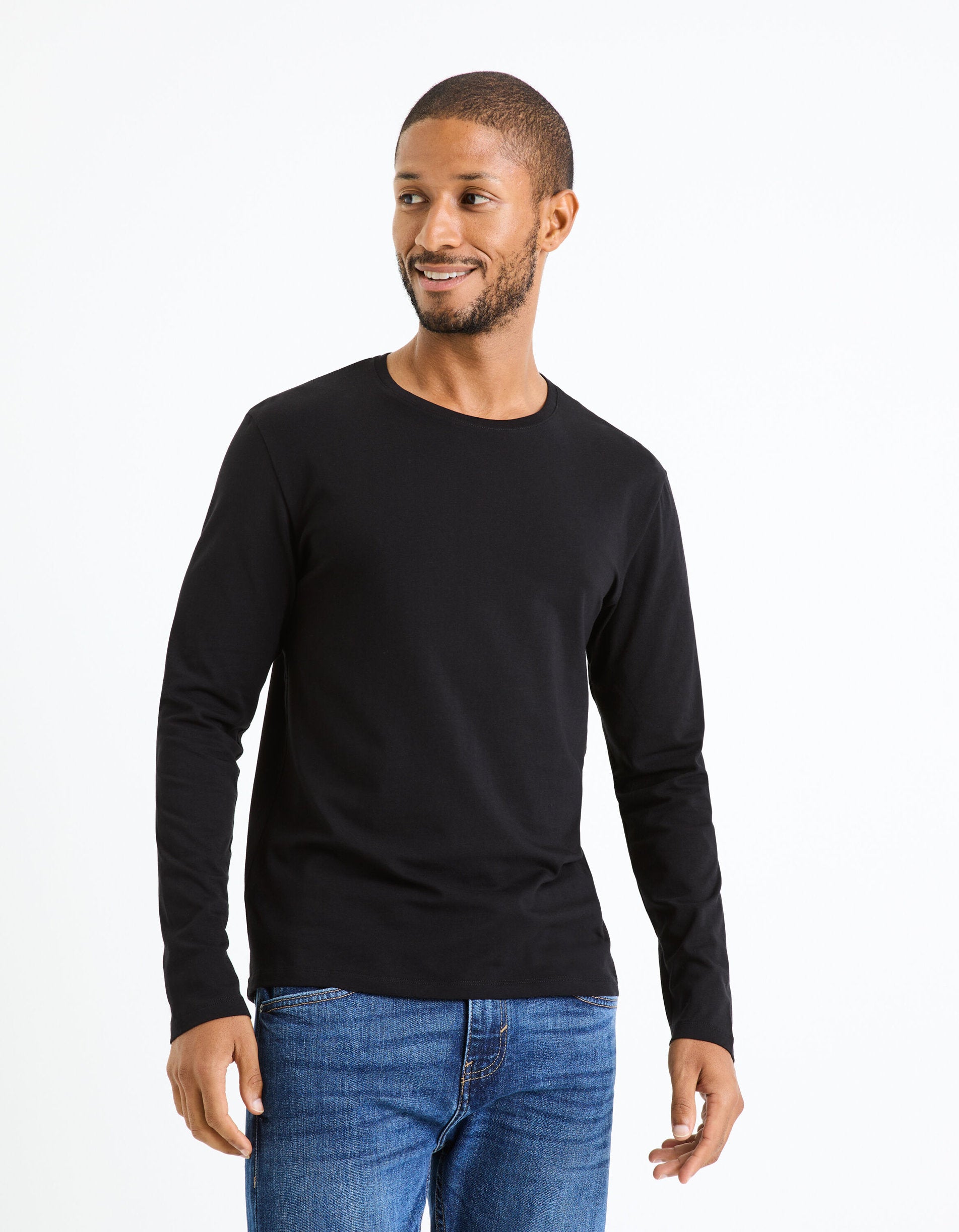 Long Sleeved Round Neck Slim Stretch Cotton T-Shirt_GEUNIML_NOIR_03