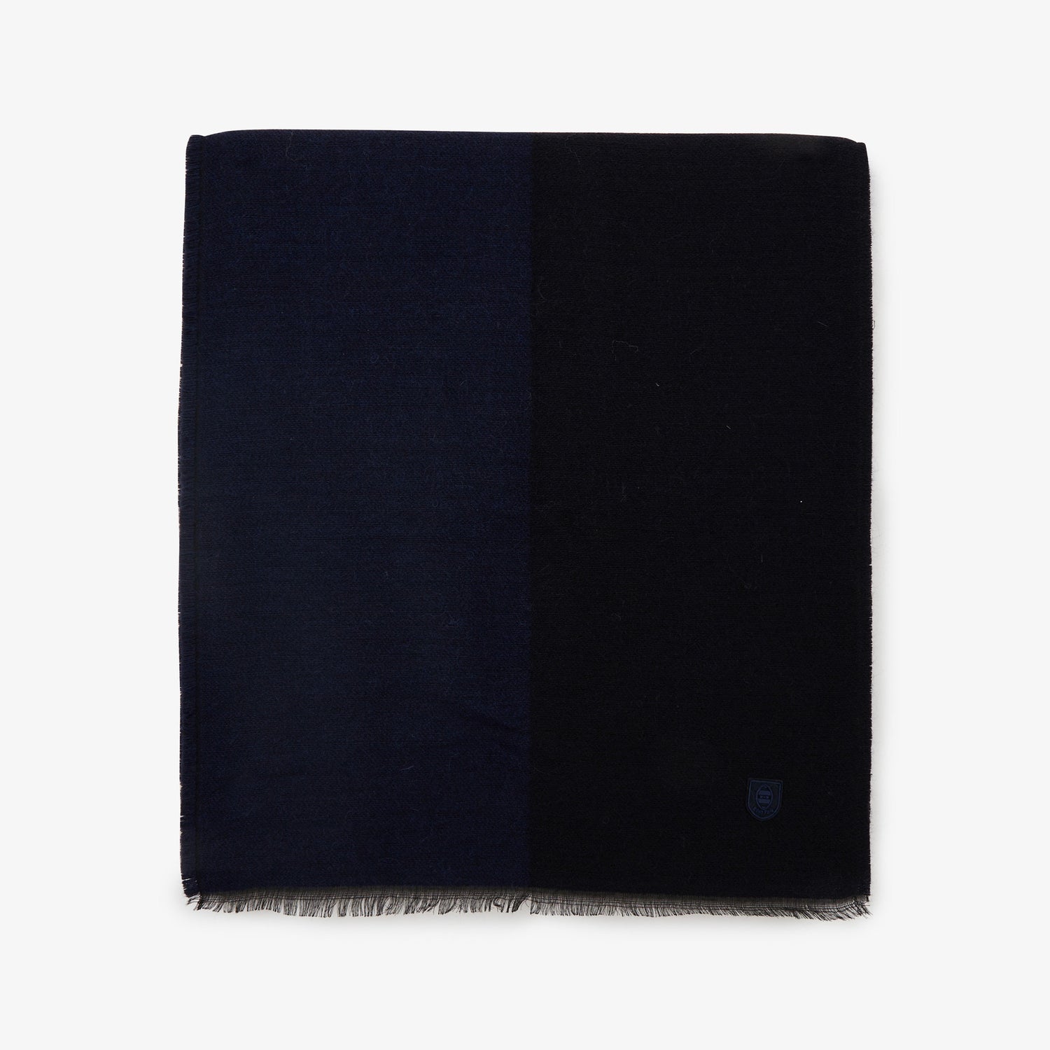 Dark Blue Colour-Block Scarf_H23ACTEC0025_BLF3_02