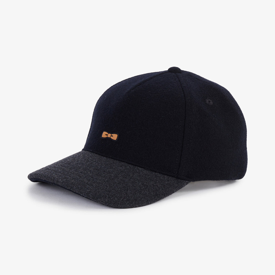 Dark Blue Felt Cap With Two Tone Detail_H23CHACA0008_BLF_01