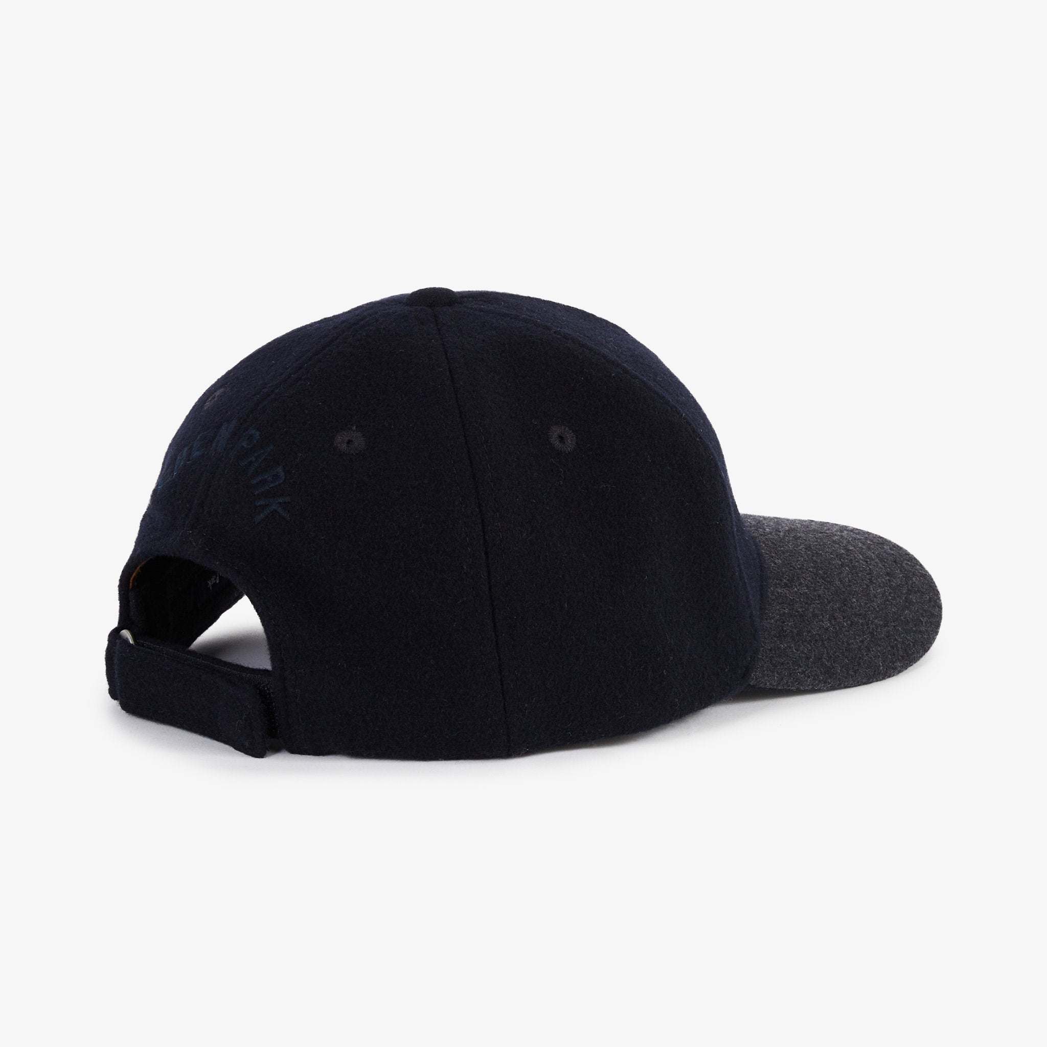 Dark Blue Felt Cap With Two Tone Detail_H23CHACA0008_BLF_02