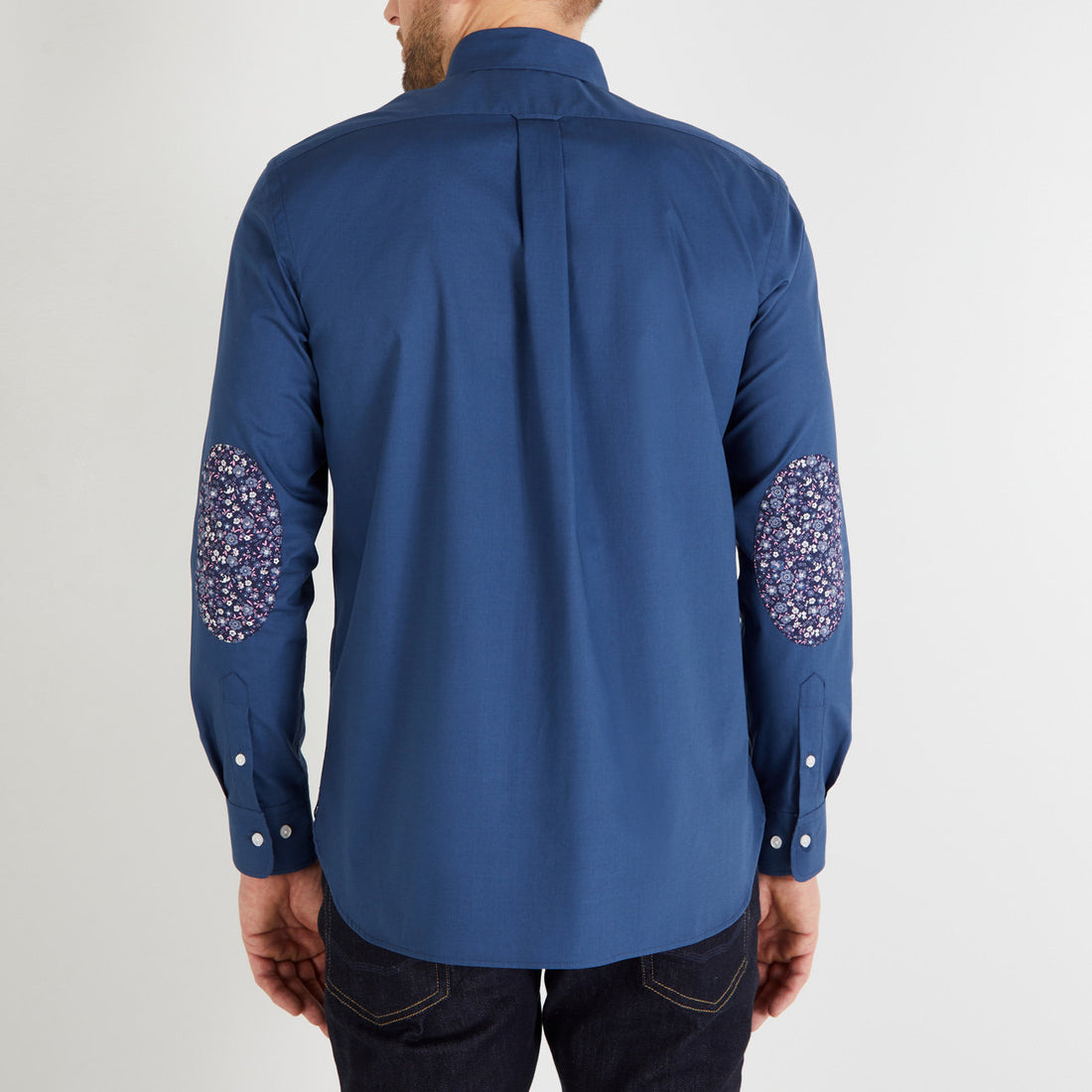 Blue Shirt With Floral Detail_H23CHECL0029_BLF1_02
