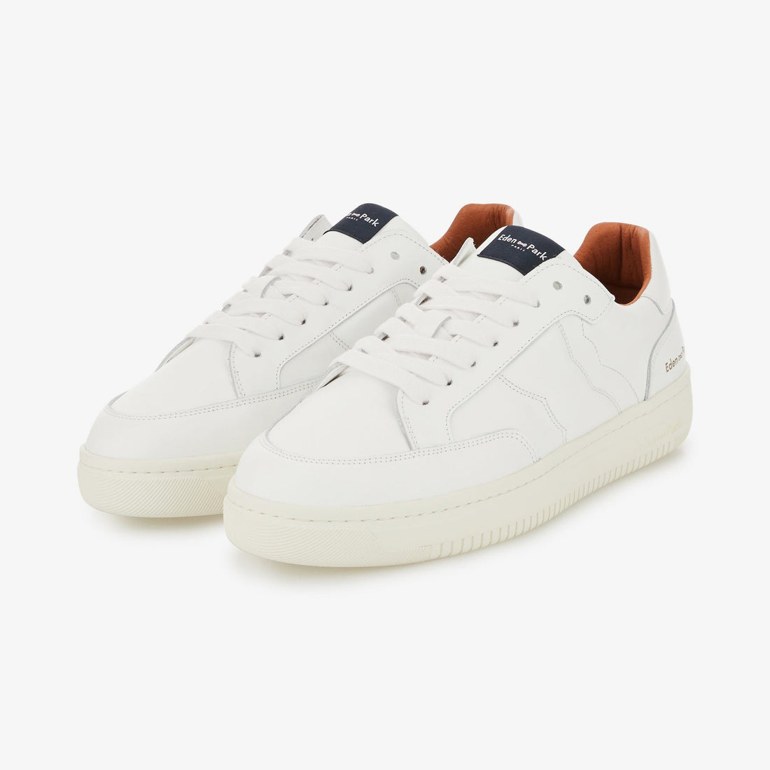 White Leather Trainers_H23CHSTE0006_BC_02
