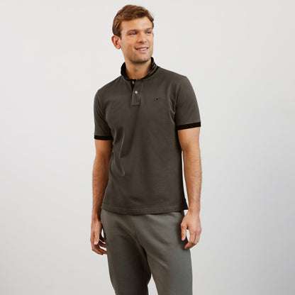 Khaki Short-Sleeved Polo Shirt With Contrasting Detail_H23MAIPC0004_KAF3_03