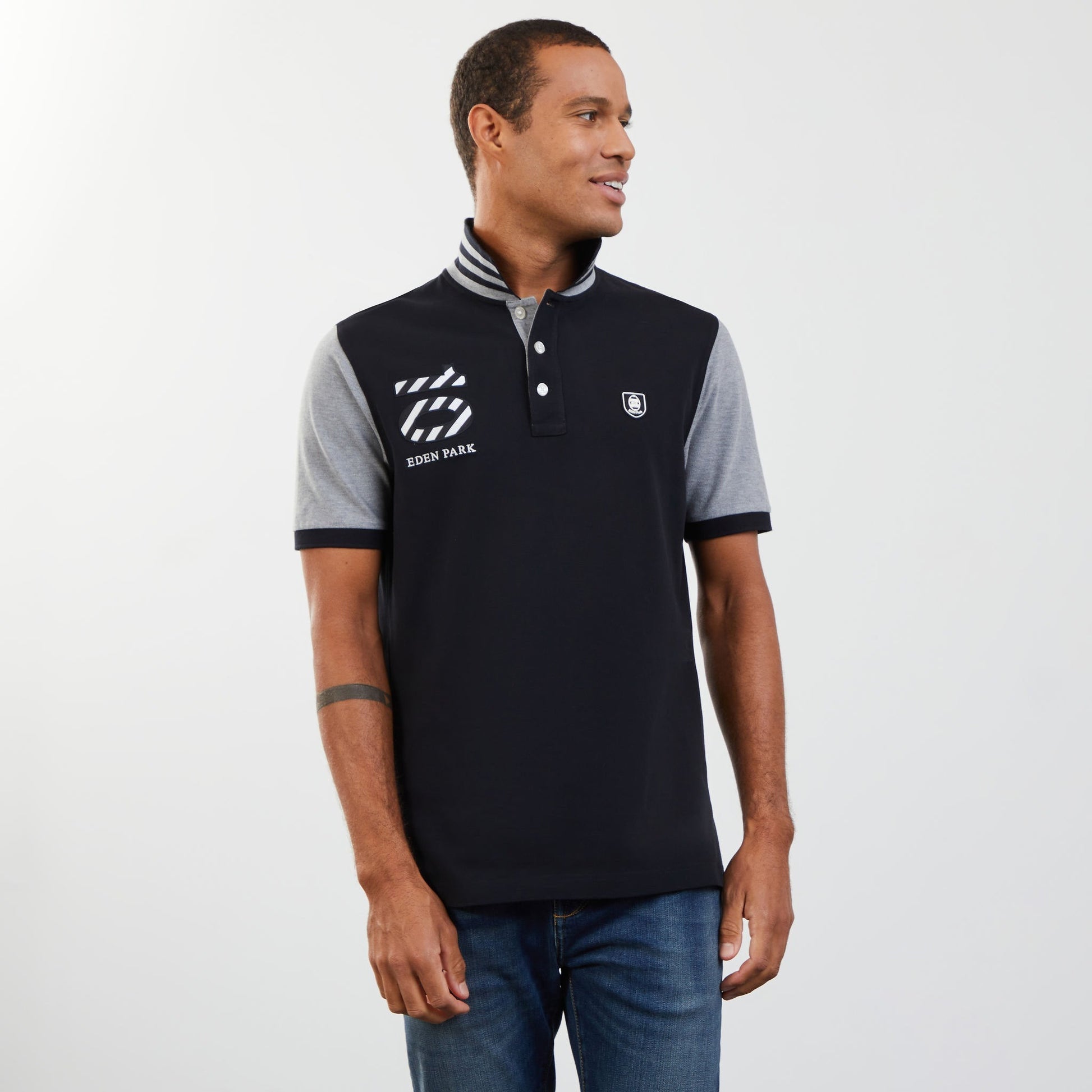 Black Colour-Block Polo With Circled Embroidery 10_H23MAIPC0008_NO_03