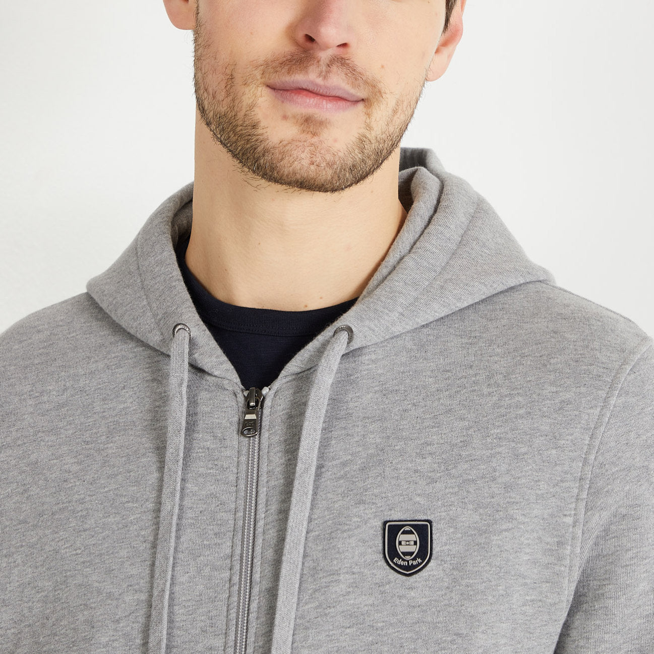 Grey Hooded Zipped Sweatshirt_H23MAISW0017_GRC_03