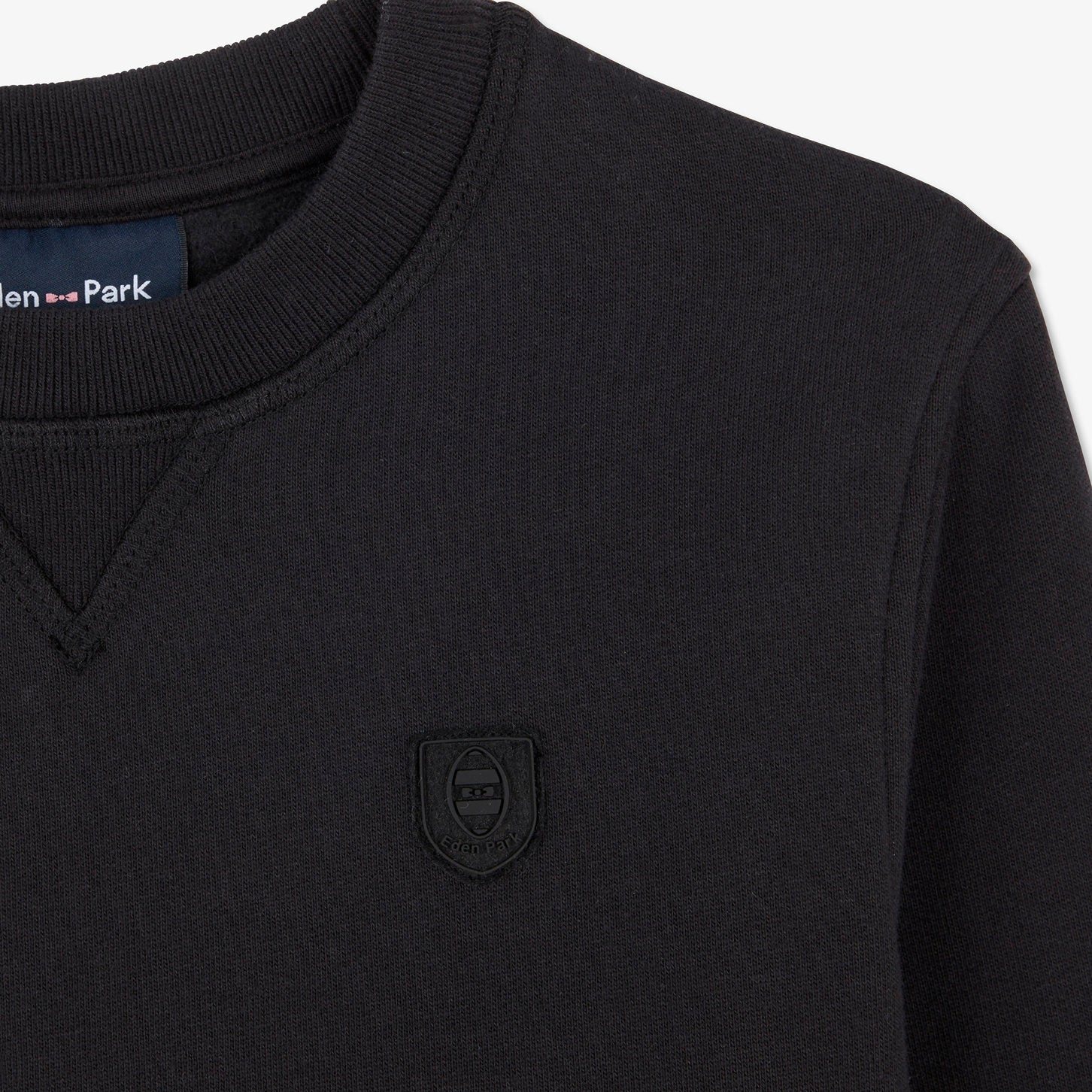 Black Sweatshirt With Silicone Insignia Logo Detail_H23MAISW0050_NO_03