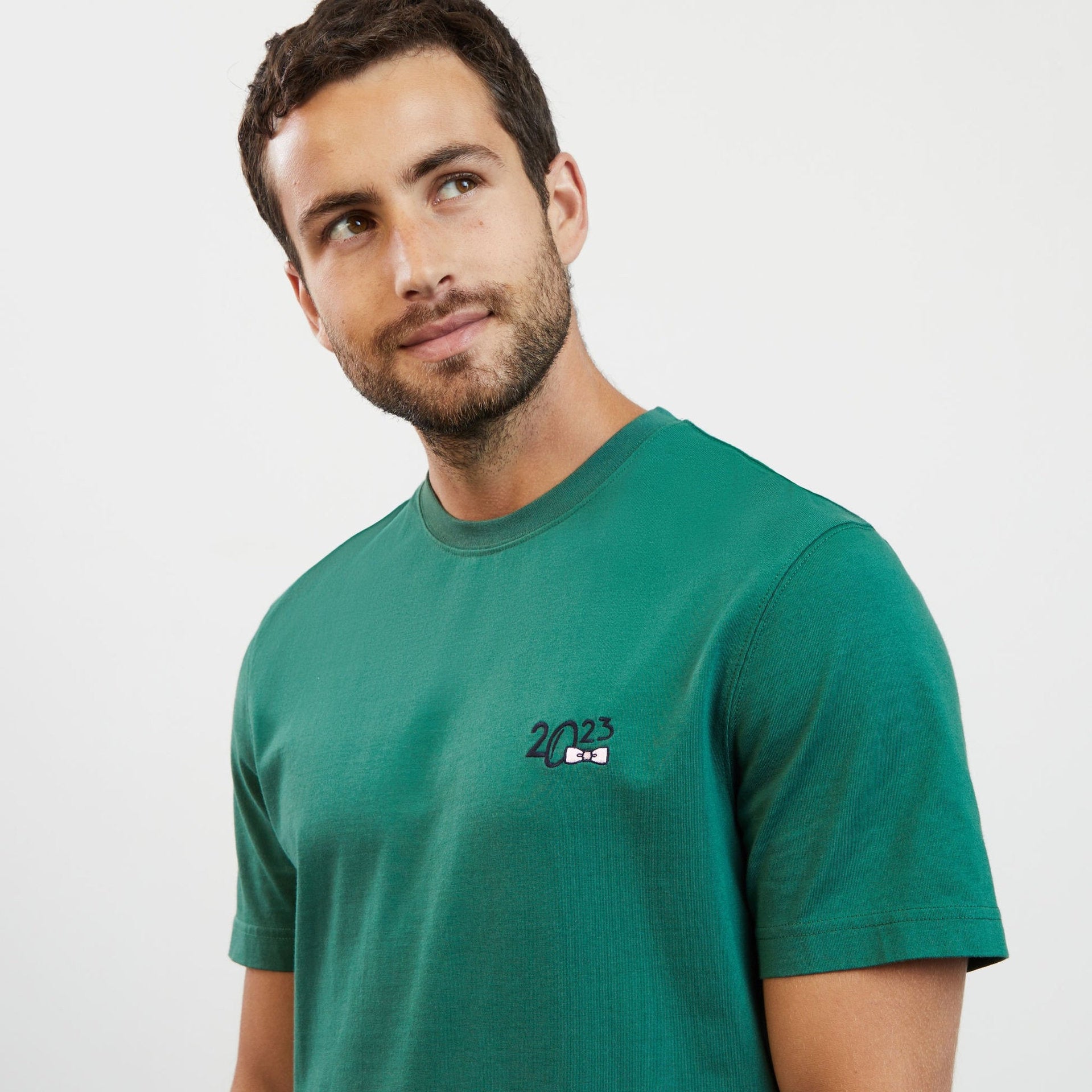 Green T-Shirt With 2023 Embroidery_H23MAITC0010_VEM26_06