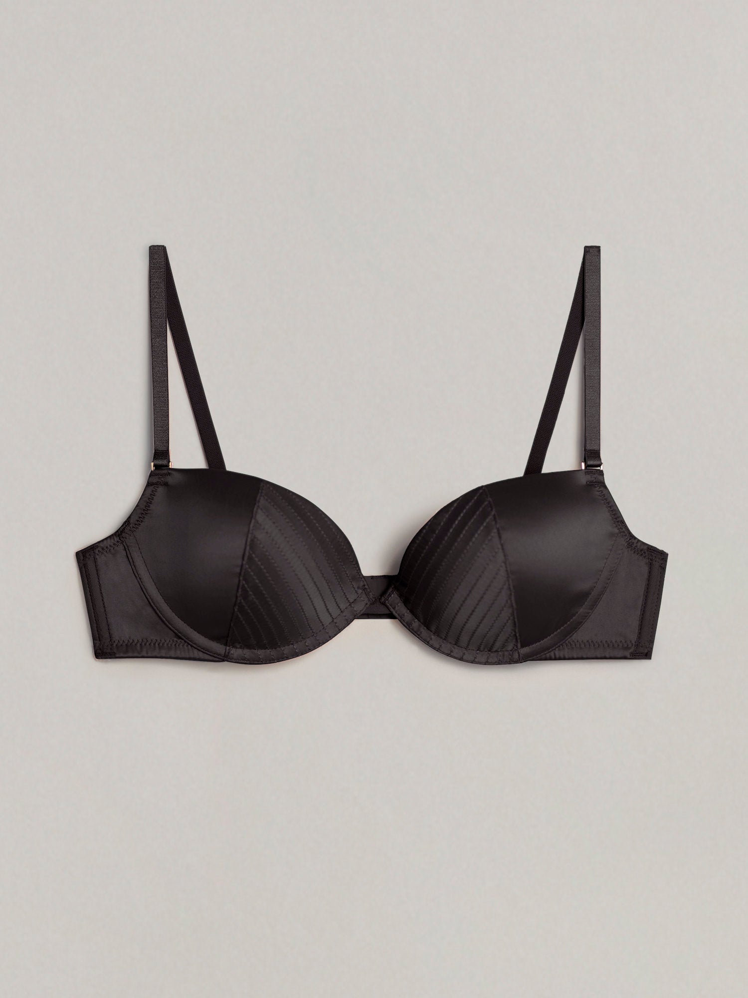 Black Soft Push Up Bra_IPUD163015_072_01