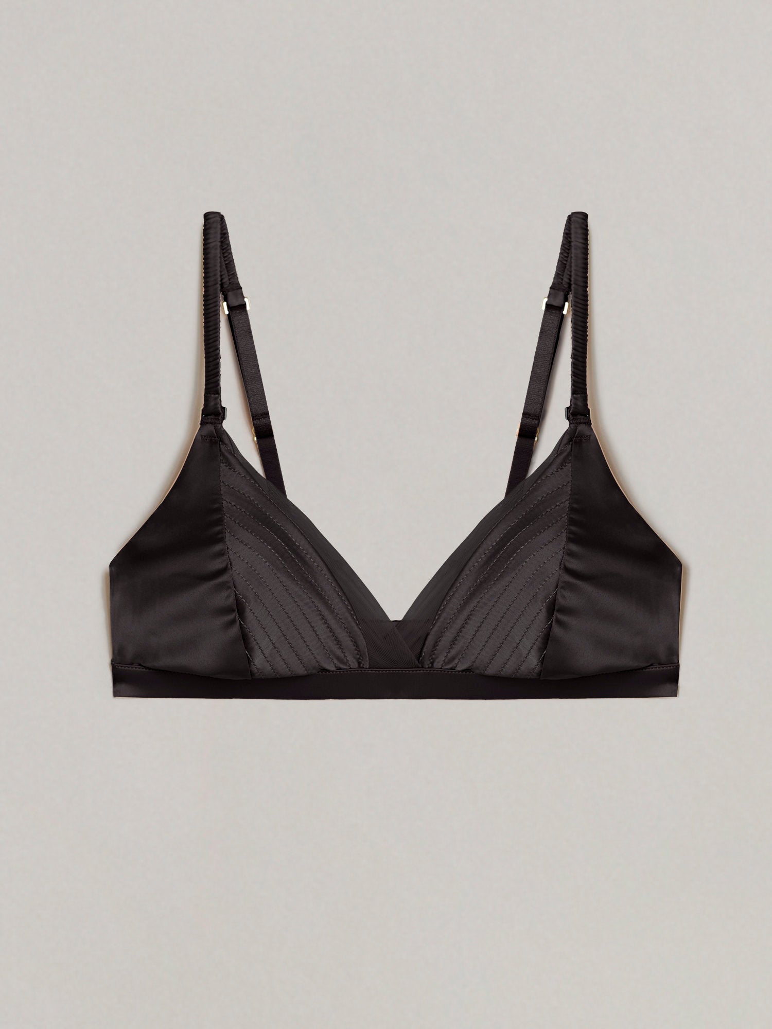 Black Triangle Bra_ITRD163007_072_01