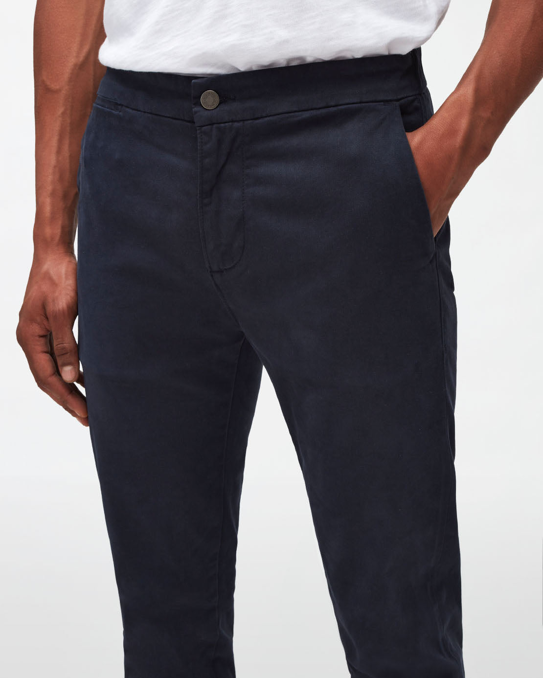 Dark Blue Hybrid Tapered Chino Luxe Performance Sateen Navy 7 For All Mankind