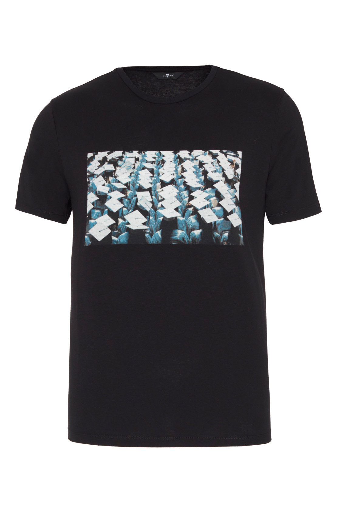 Photographic Tee Graduation Black_JSLM332PGR_GR_01