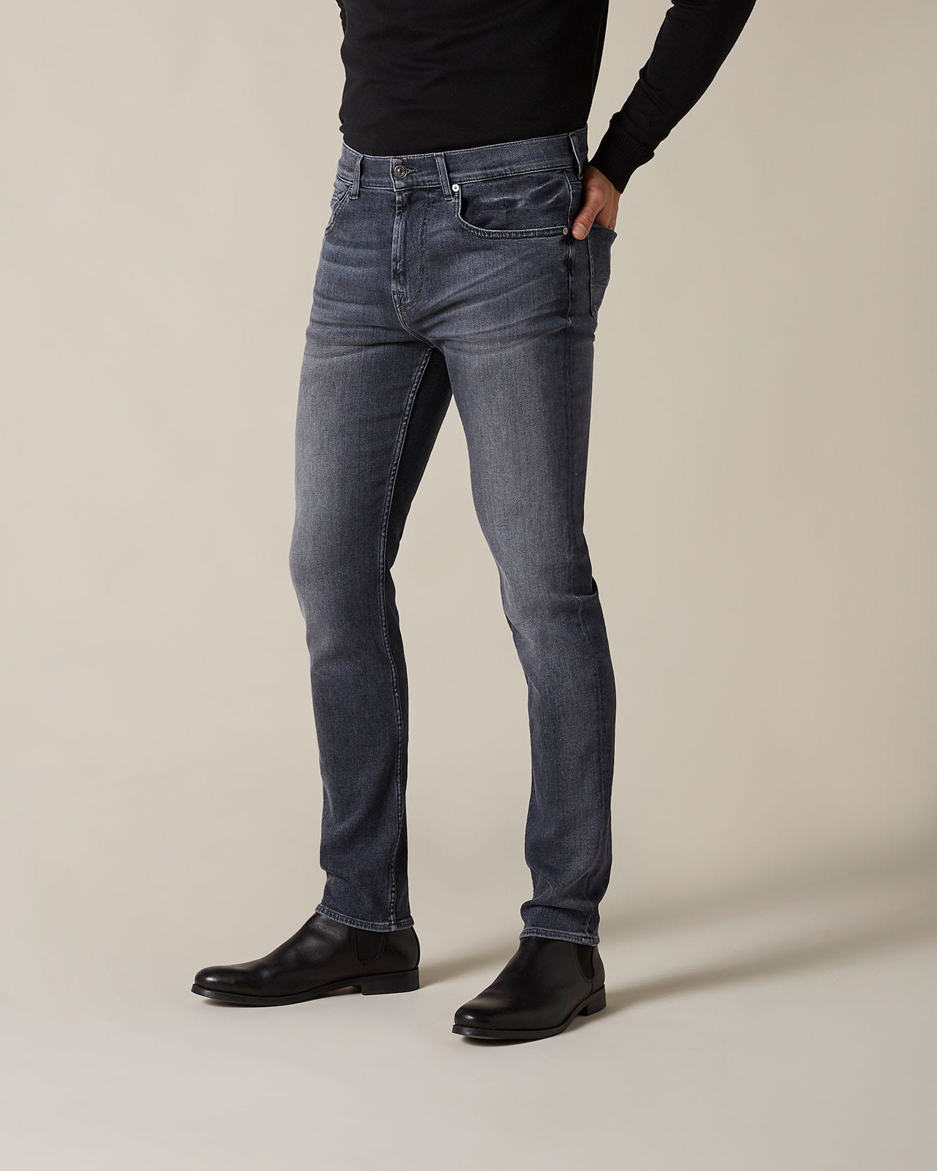 Black Slimmy Tapered Absolute Grey 7 For All Mankind