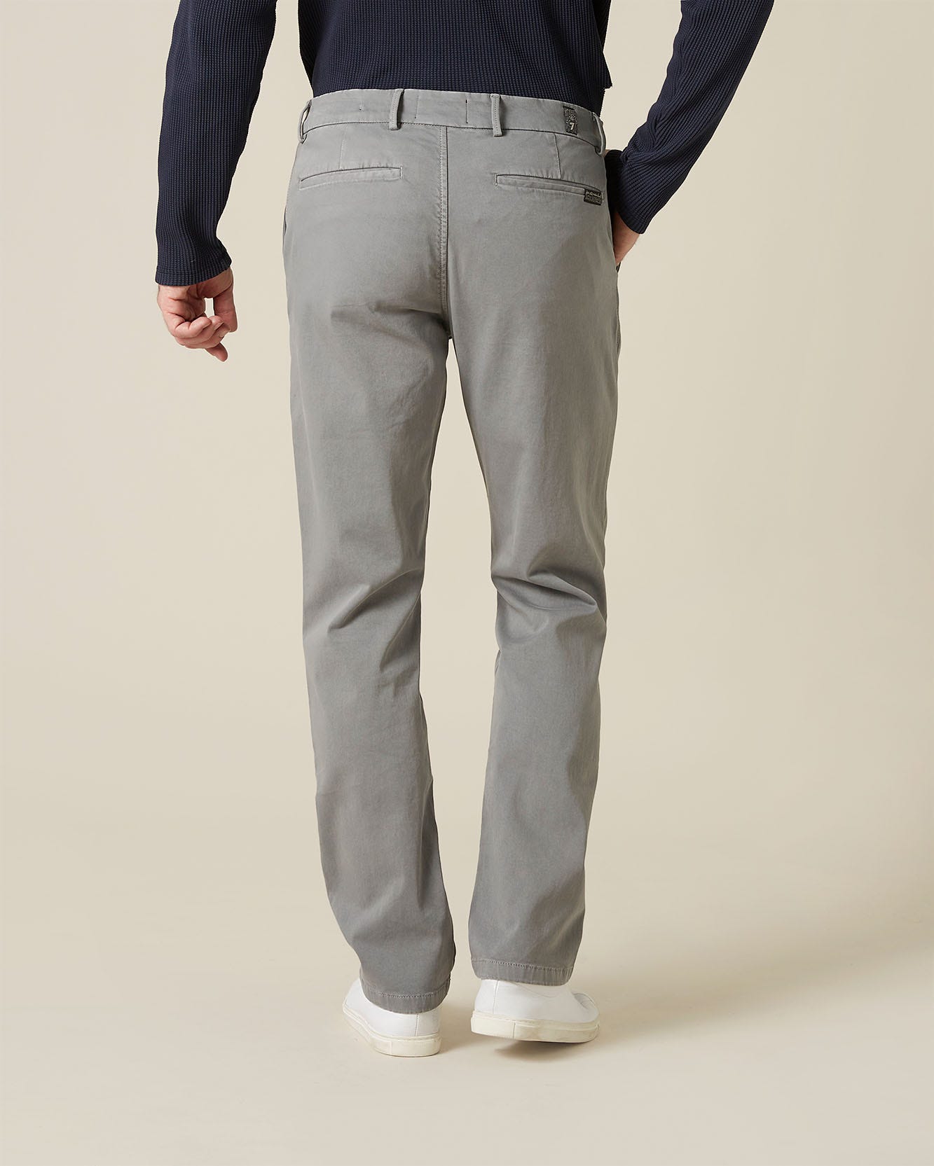 Dark Grey SLIMMY CHINO Luxe Performance Sateen Dark Grey 7 For All Mankind