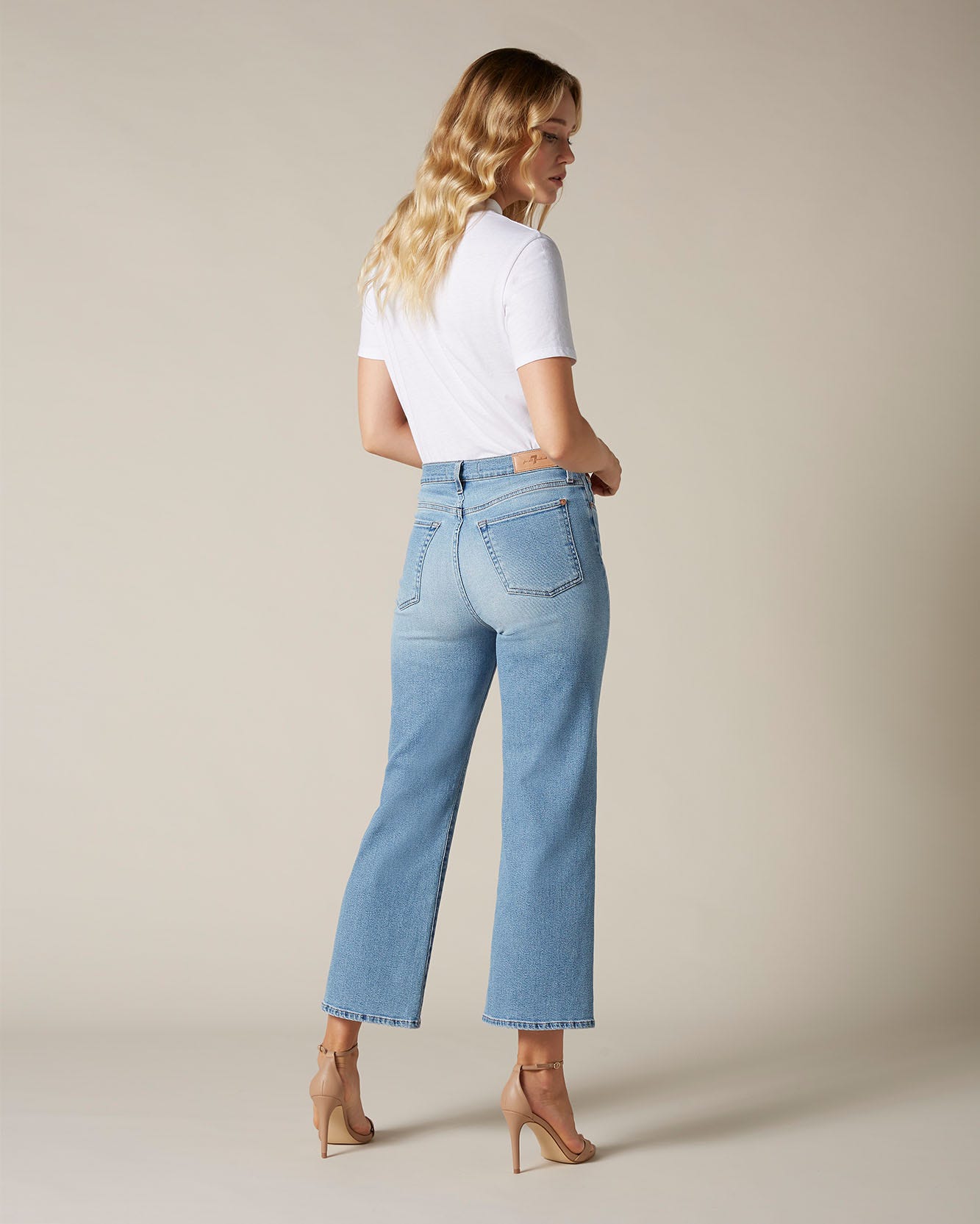 Light Blue CROPPED ALEXA Luxe Vintage Blue Eyes 7 For All Mankind