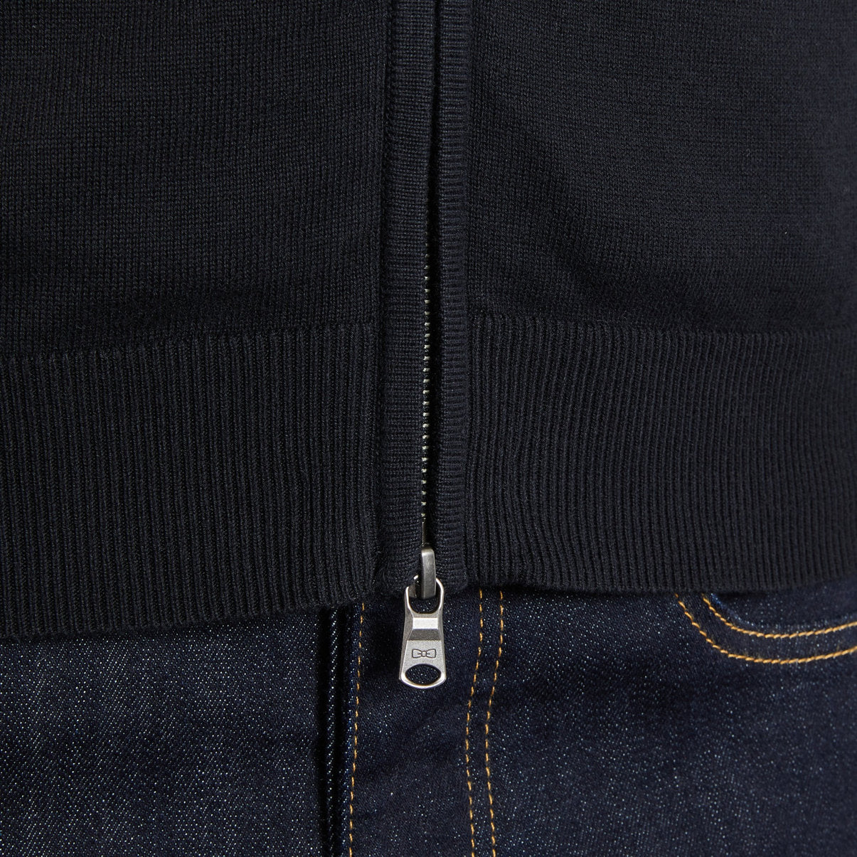 Black Cotton Cardigan With Zipper_PPKNICAE0008_NO_08