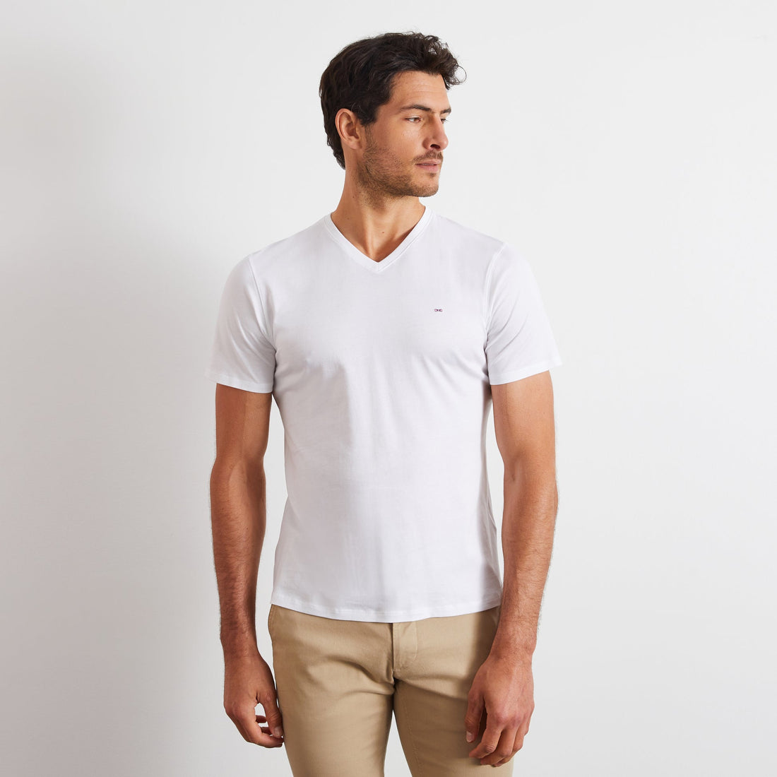 V-Neck White Light Pima Cotton T-Shirt_PPKNITCE0008_BC_01
