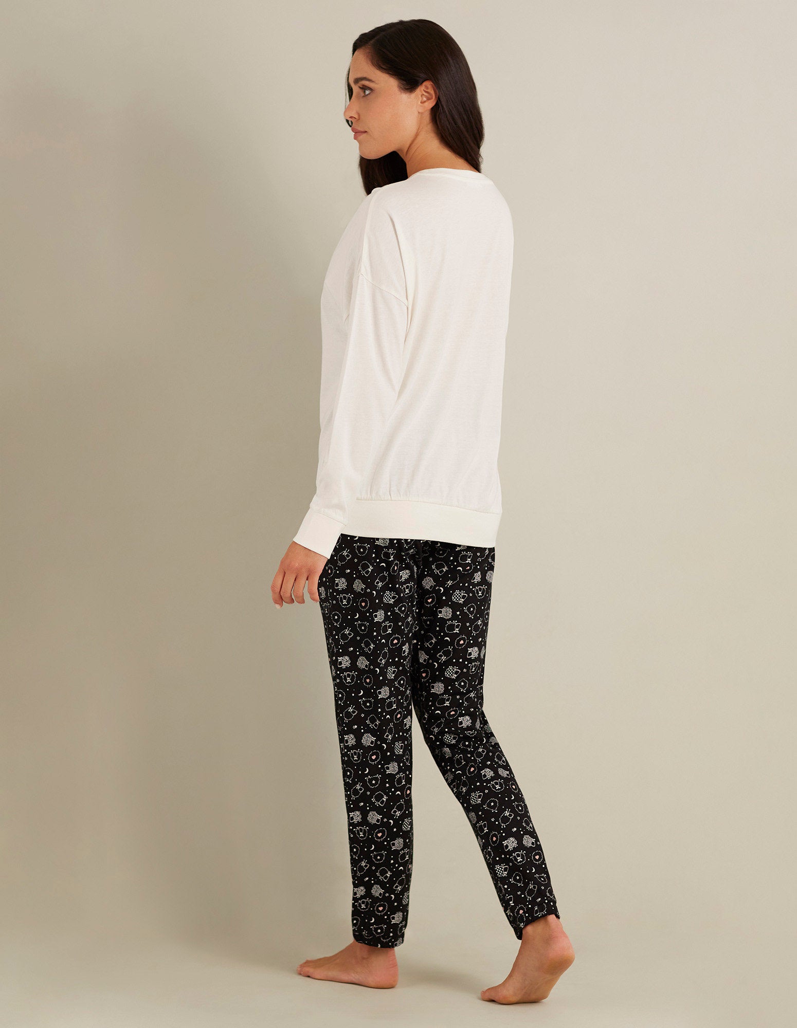 White Pyjamas_PPLD163005_244_03