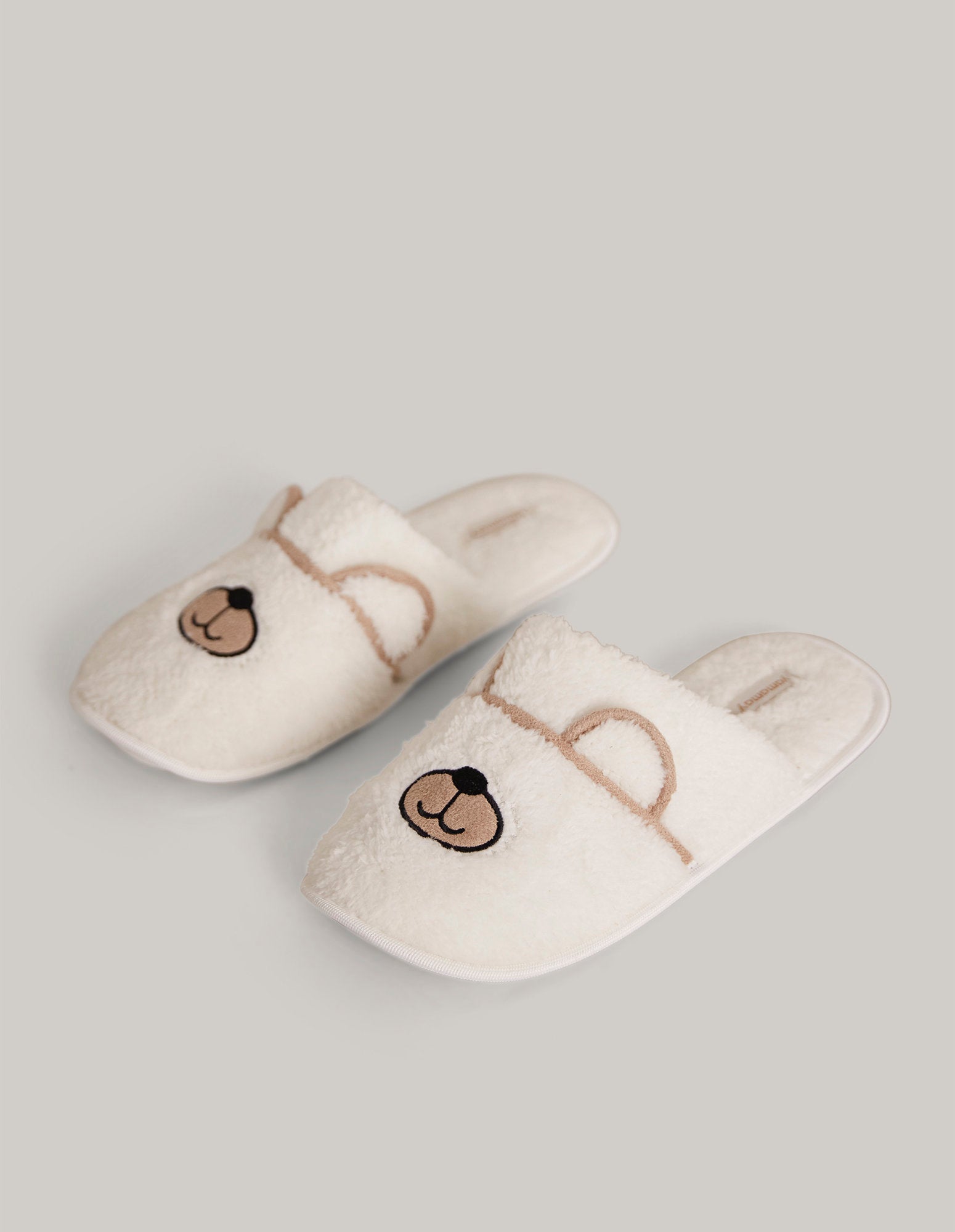 White Slippers_SPFD163010_244_06