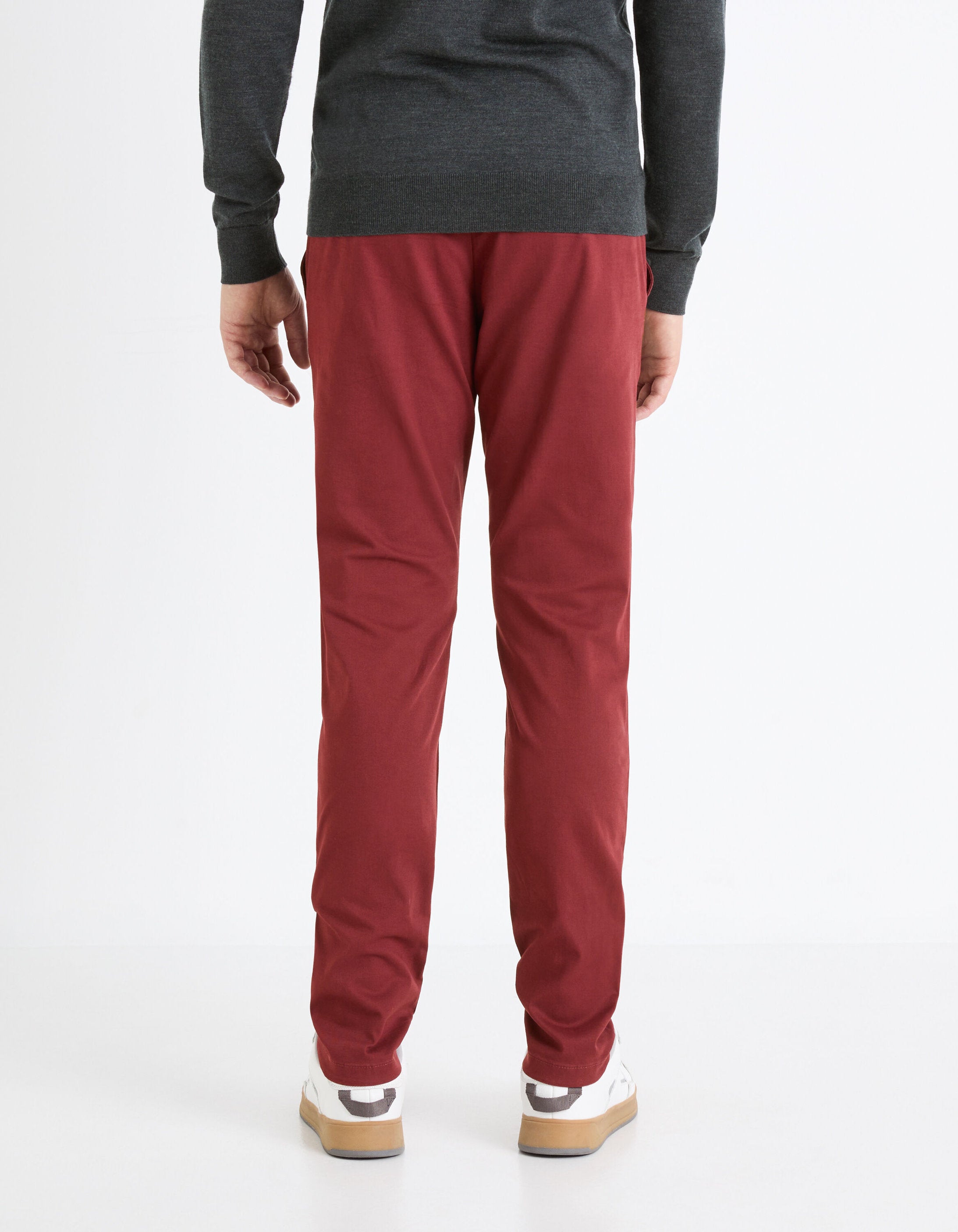 Slim Chino Pants_TOCHARLES_BORDEAUX 02_04