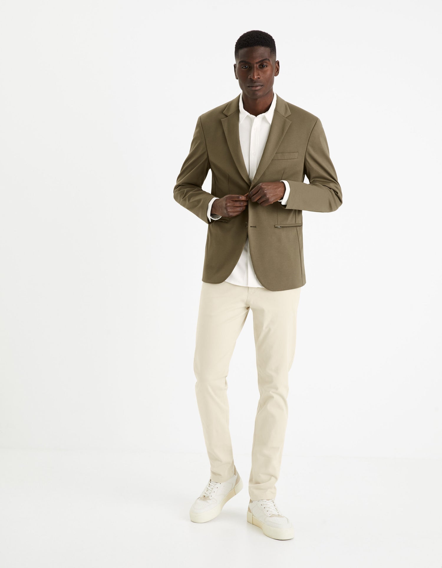 Slim Chino Pants_TOCHARLES_SAND 03_02