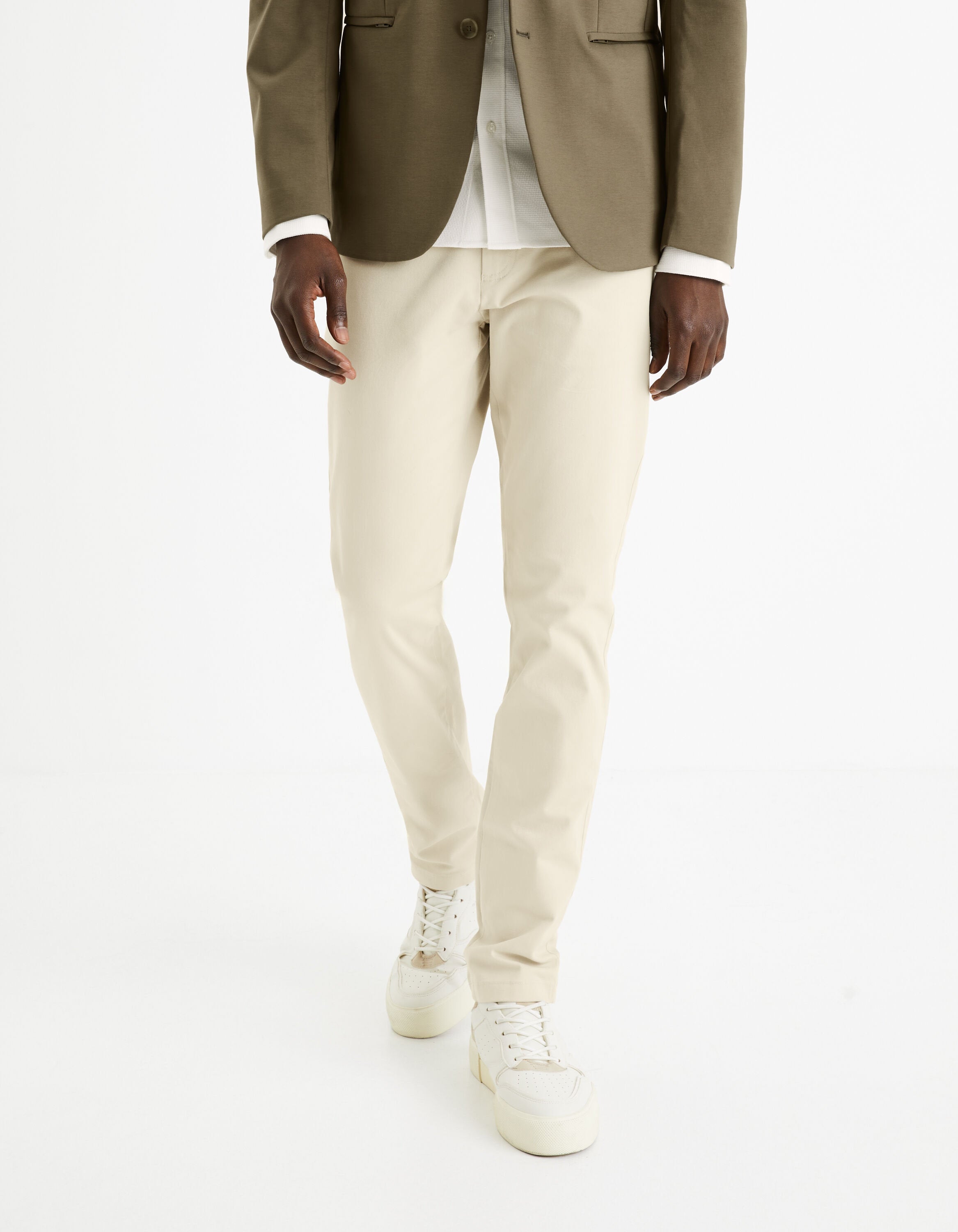 Slim Chino Pants_TOCHARLES_SAND 03_03