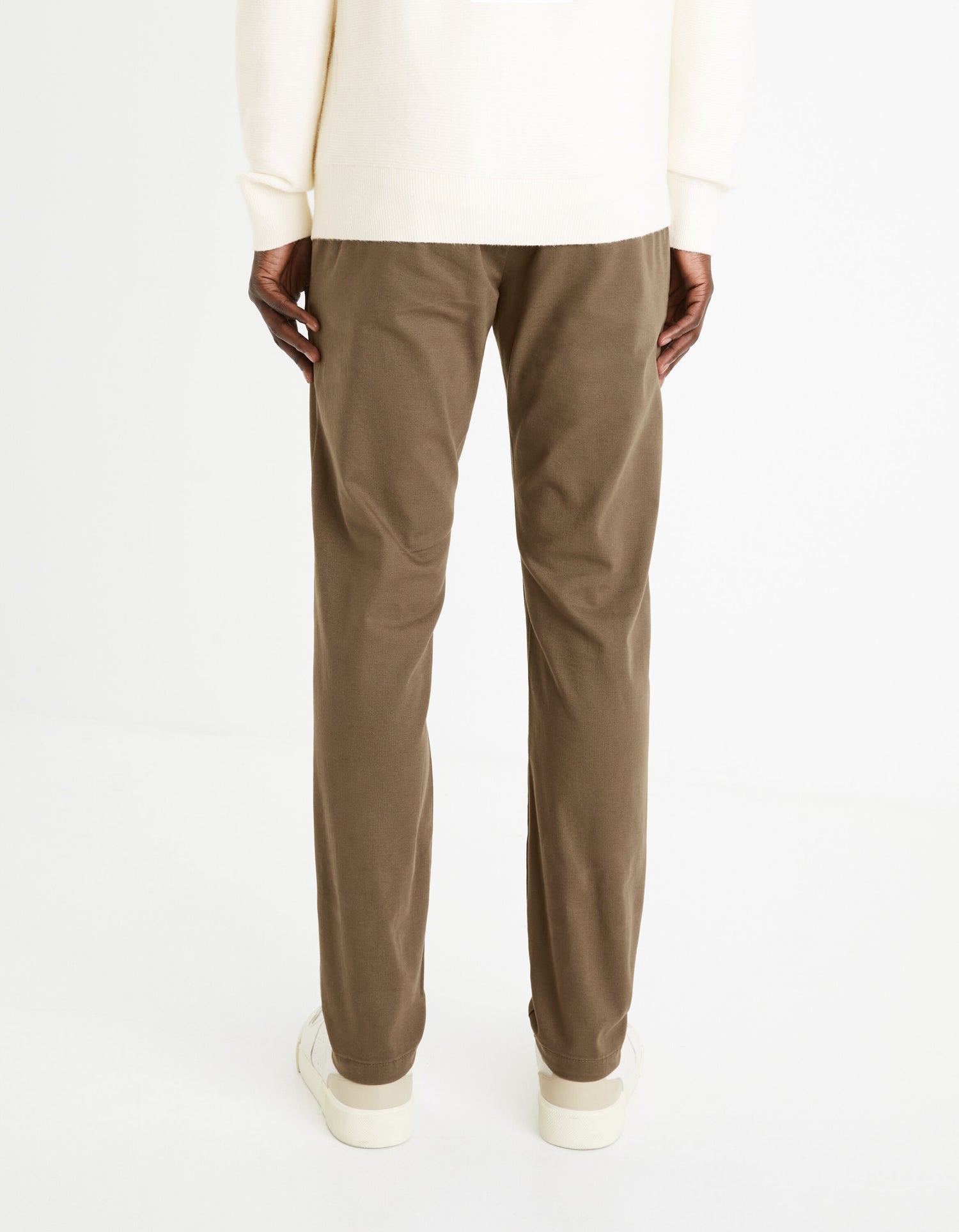 Slim Chino Pants_TOCHARLES_TAUPE_04