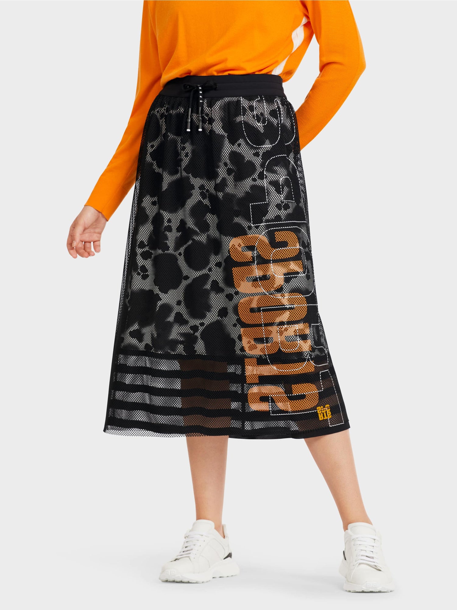 Mesh Skirt With Printed Lining
