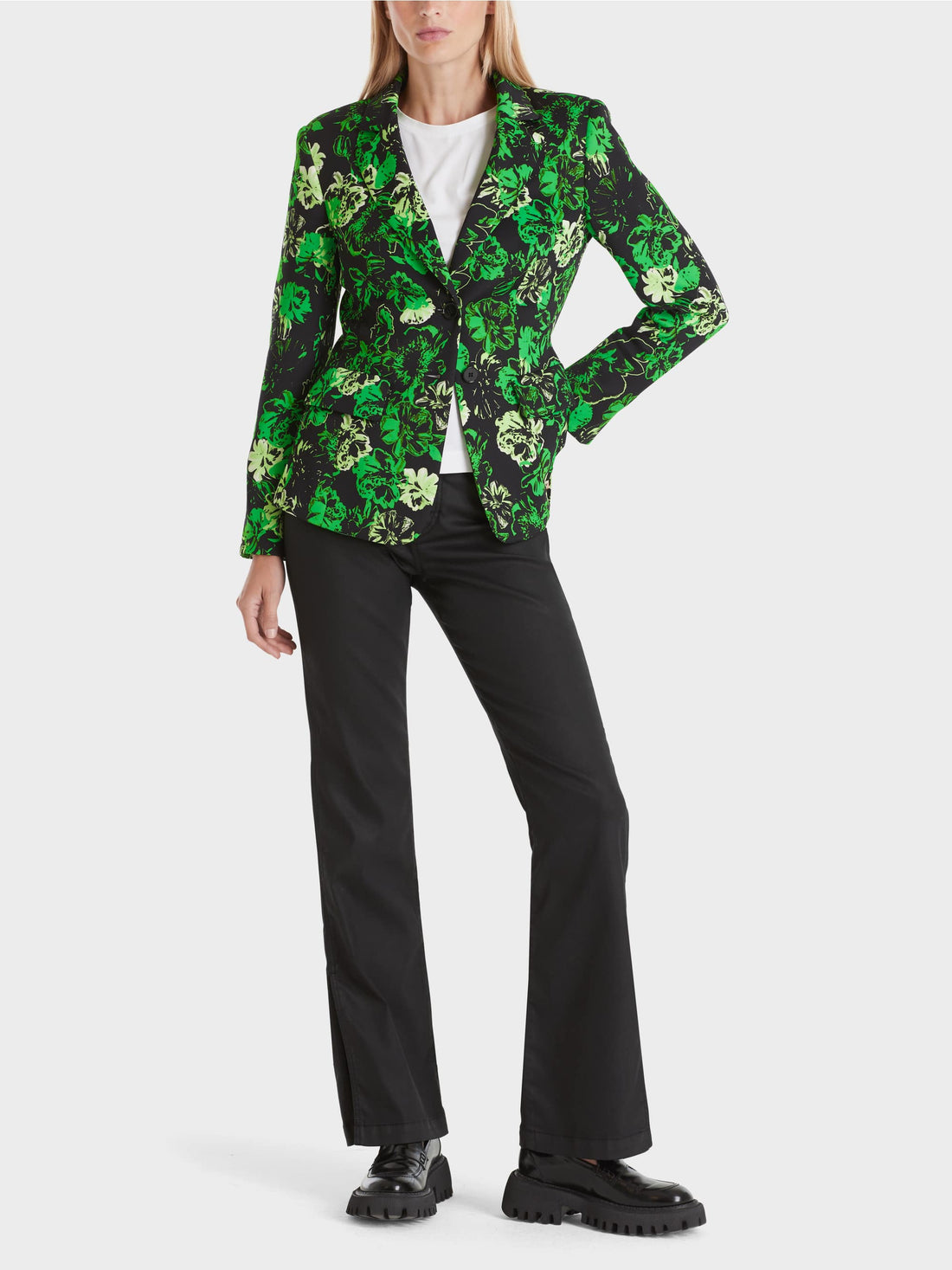 Blazer With Flower Print_VC 34.11 J09_549_01