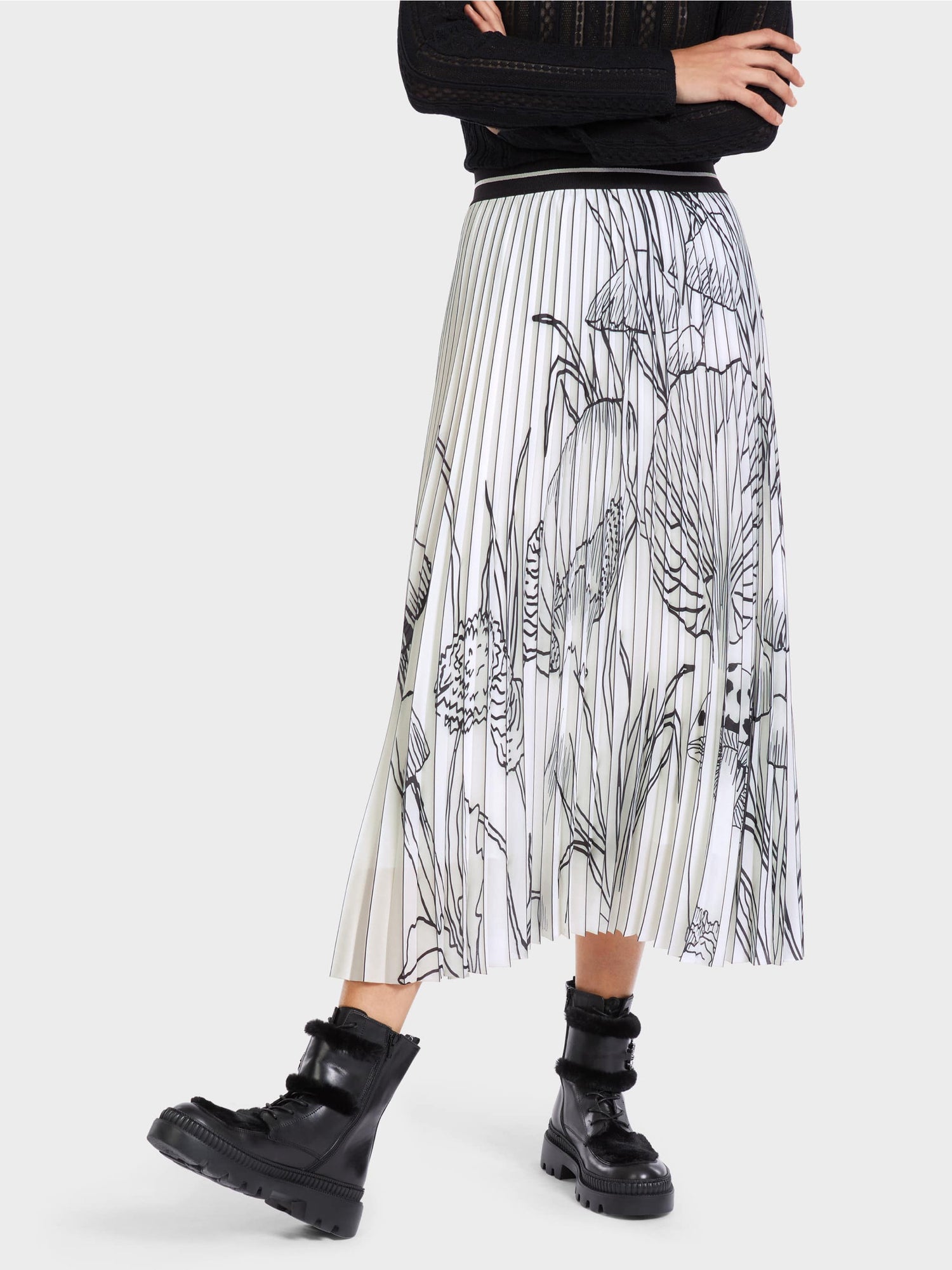 Pleated Rethink Together Print Skirt_VC 71.20 W76_110_05