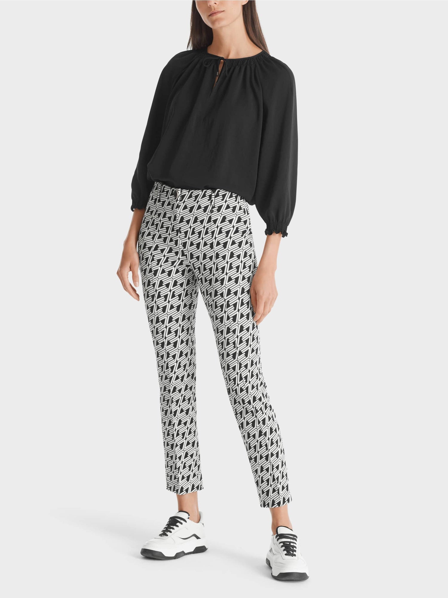 Printed Sydney Pants_VP 81.11 J06_900_01