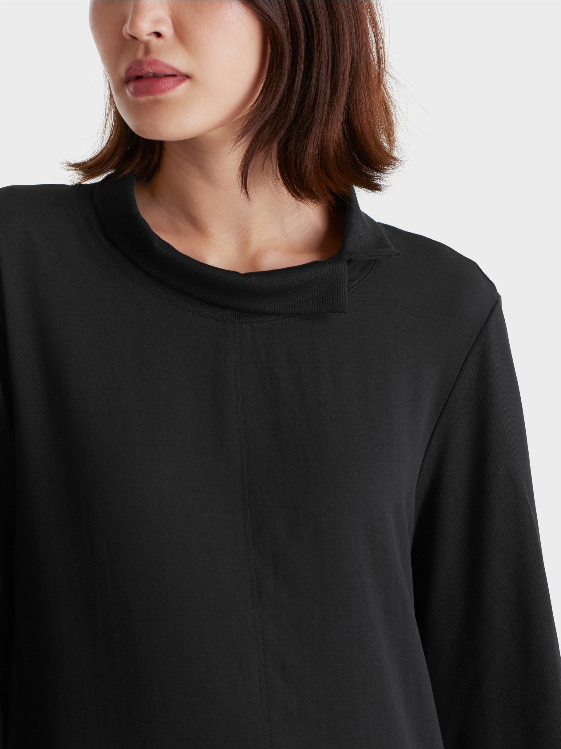 Blouse Shirt With Side Slits_VS 55.07 J32_900_03