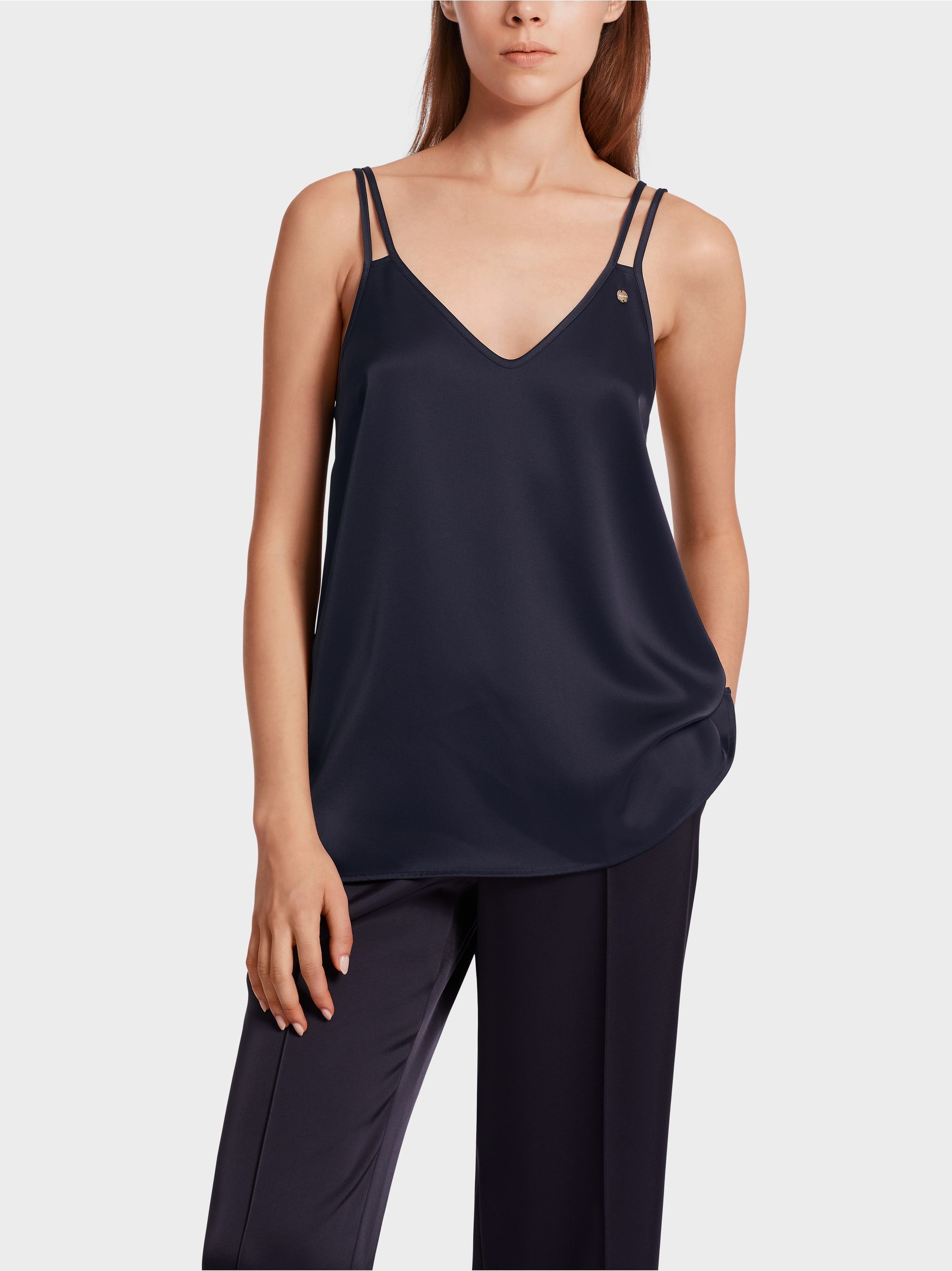 Top With V-Neck_WC 61.15 W15_395_05