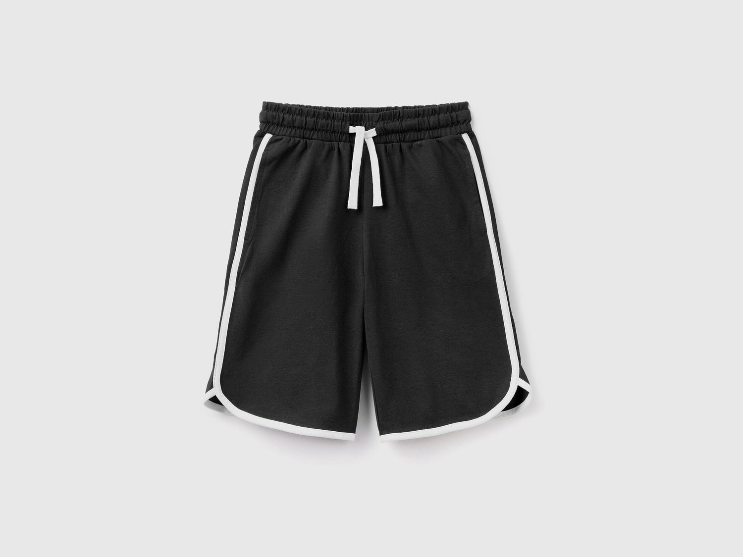 Basketball-Style Knitted Shorts With Drawstring