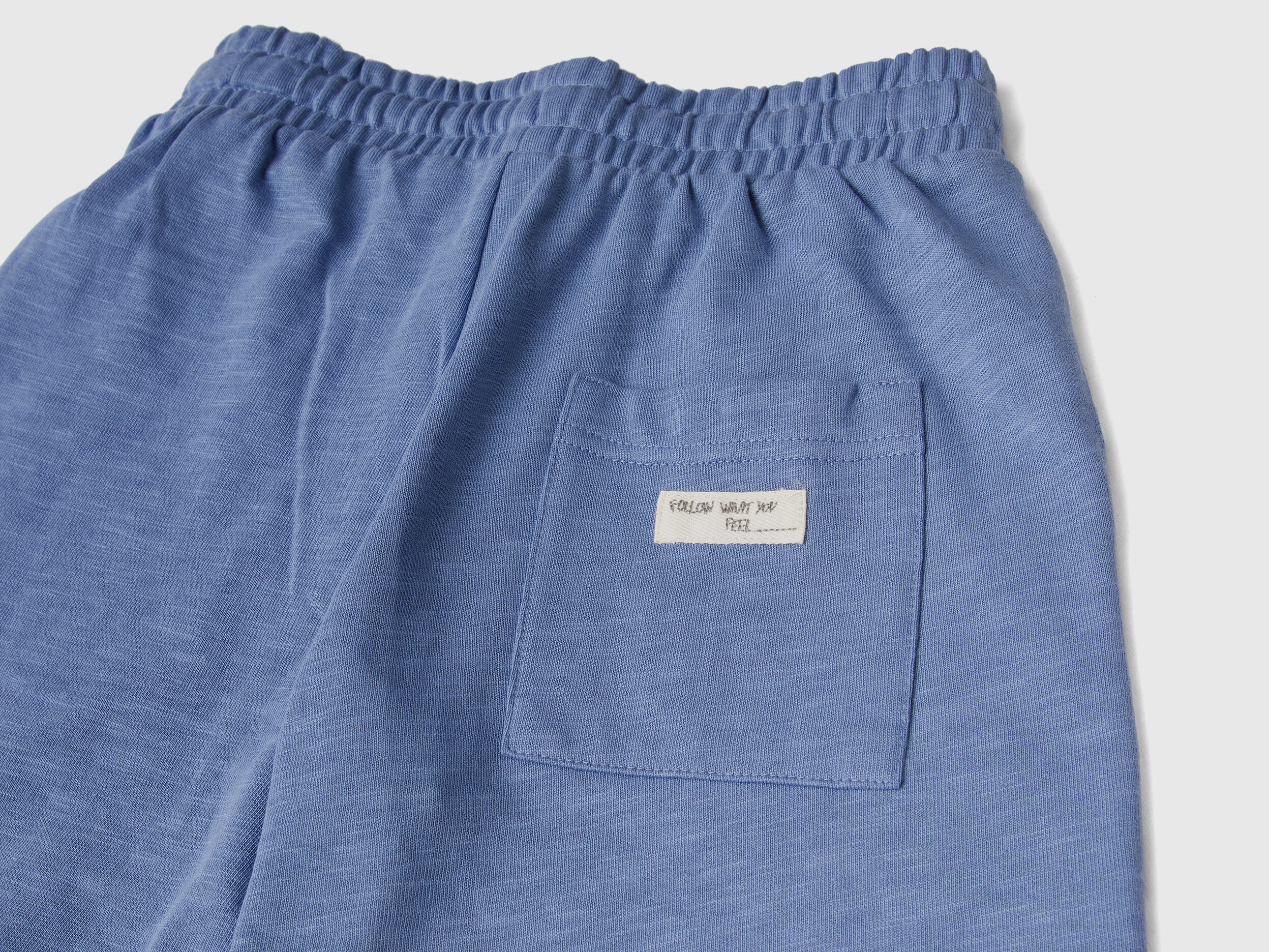 Bermudas In Lightweight Sweat - 03