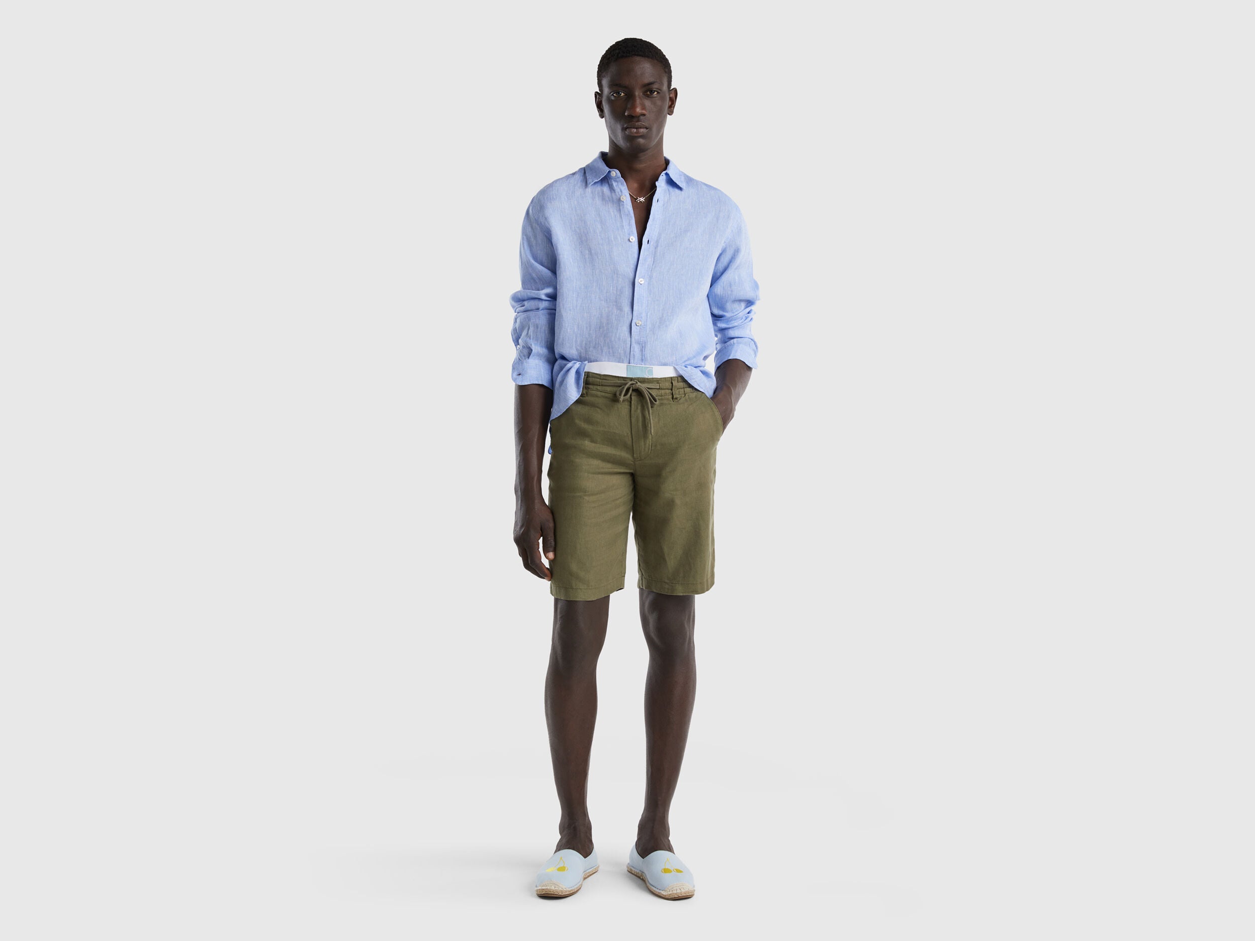 Bermudas In 100% Linen