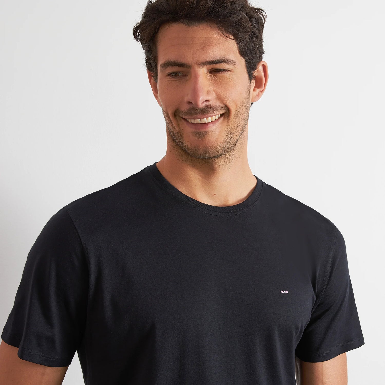 black-stretch-pima-cotton-polo_ppknitce0007_no_06