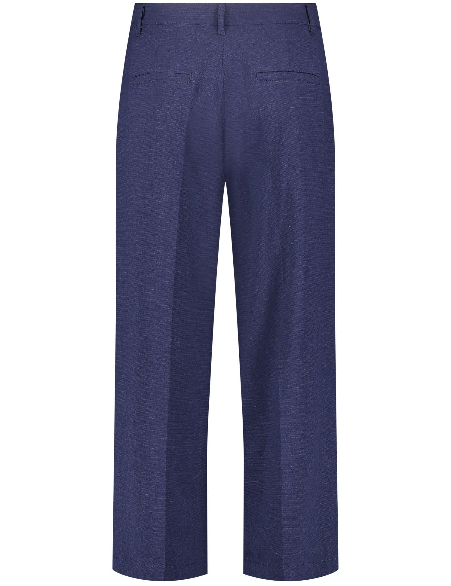 Chic Culottes With A Tie-Around Belt