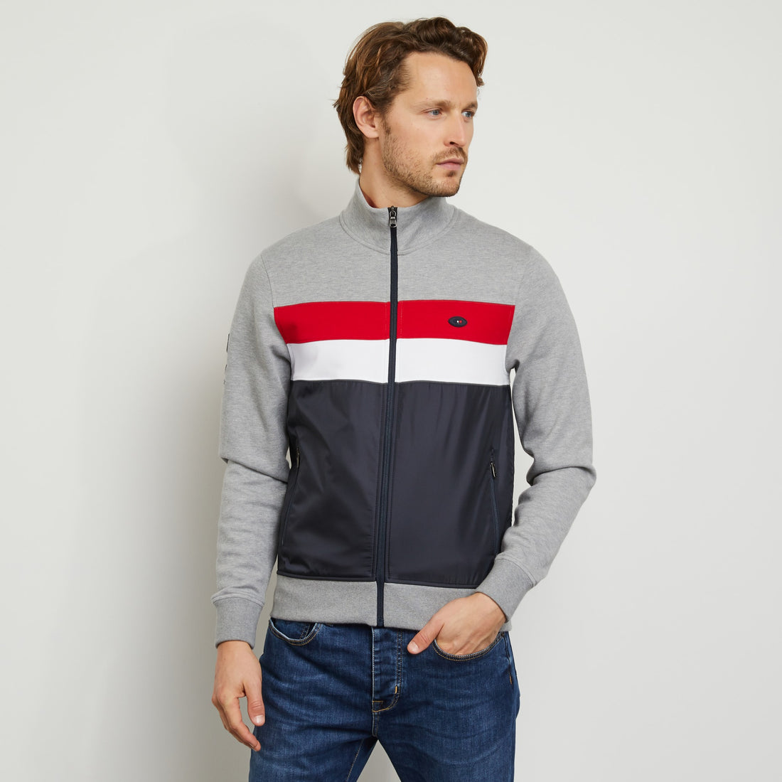 Colour-Block Zipped Sweatshirt - 02