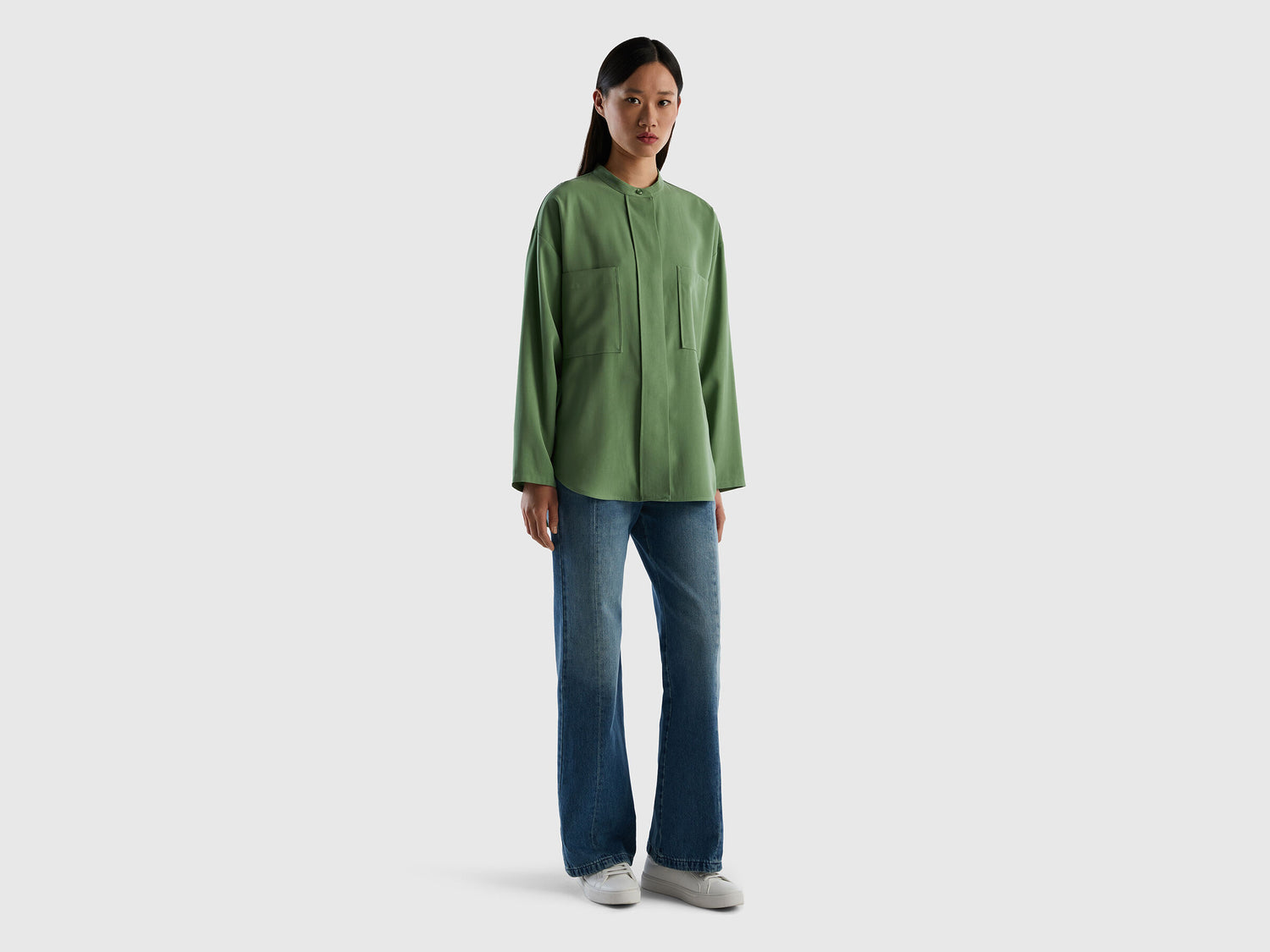 Comfort Fit Shirt With Pockets - 01