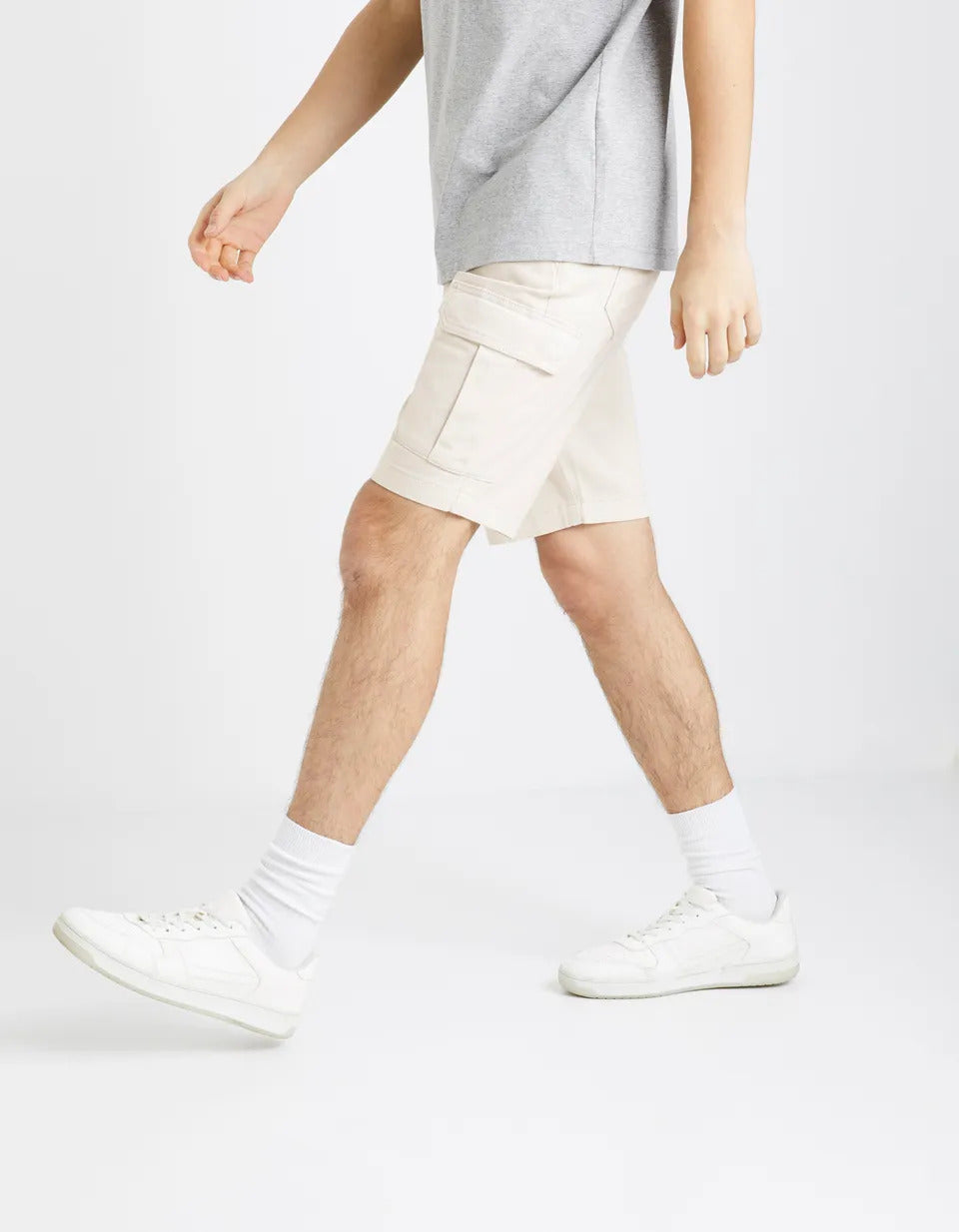 Cotton Elastane Cargo Bermuda Shorts - Sand - 03