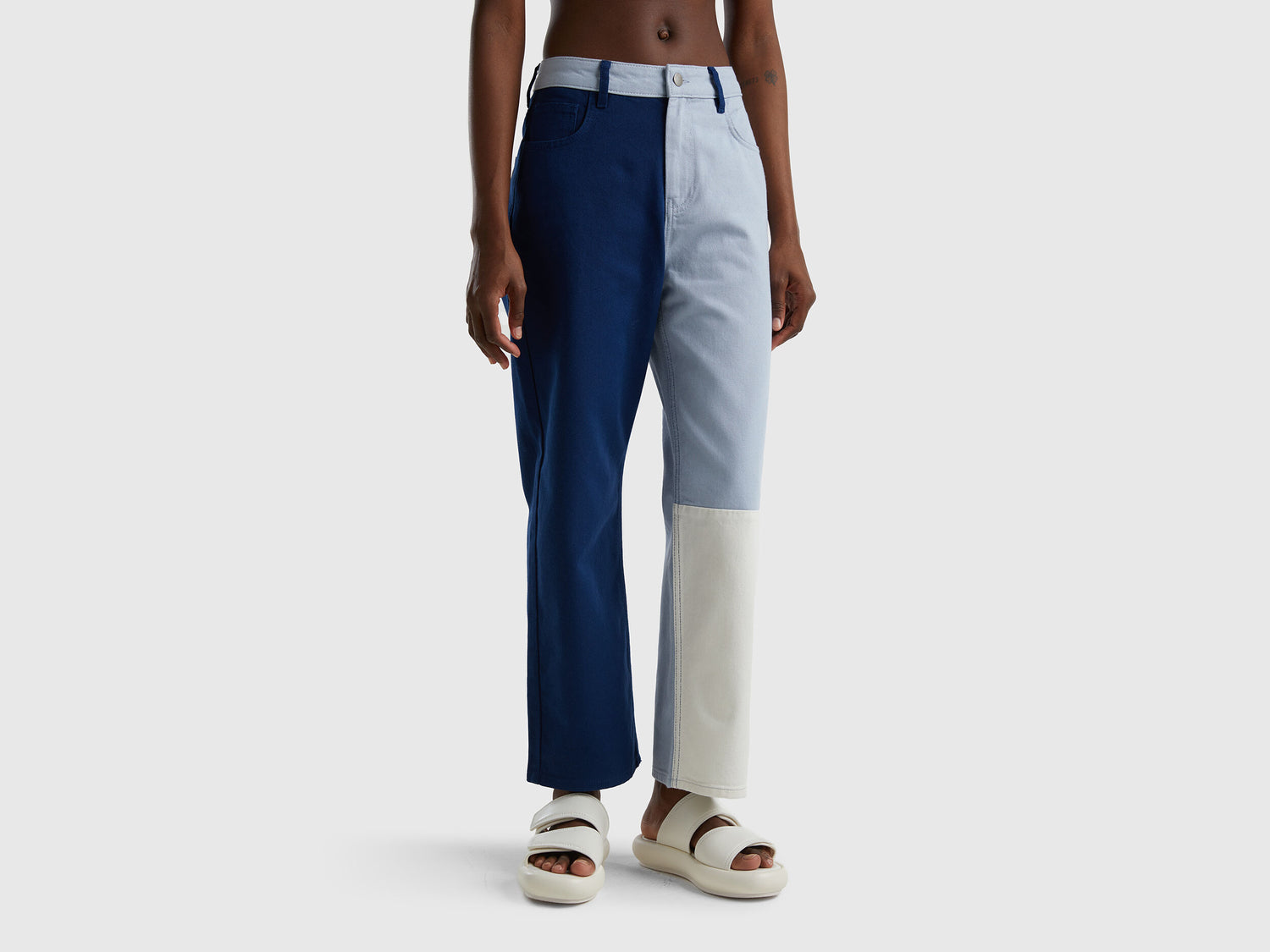 Cropped Color Block Trousers