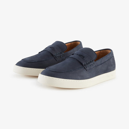 dark-blue-moccasins-in-grained-leather_e23chsmo0004_blf_02