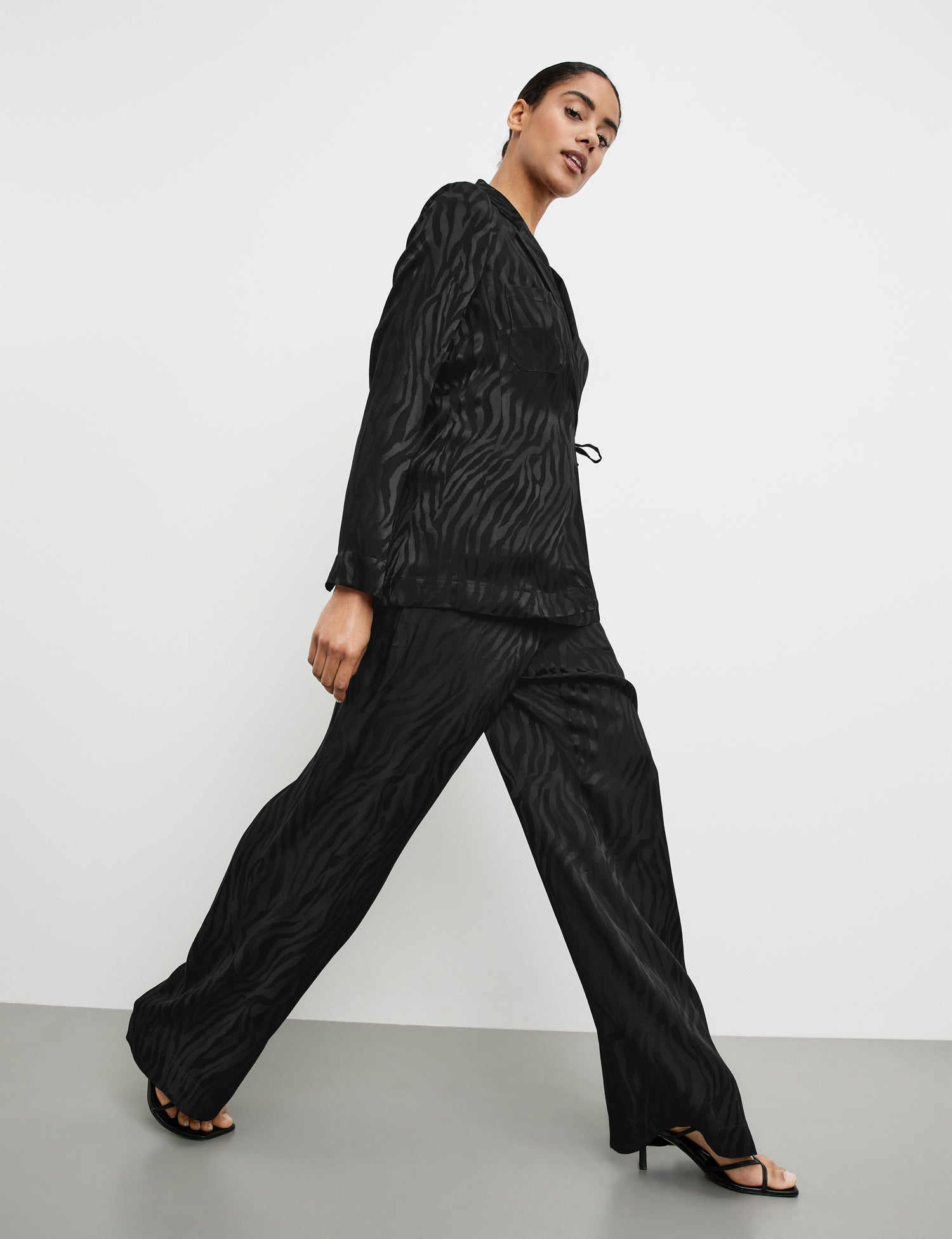 Fine Palazzo Trousers With A Tonal Tiger Design