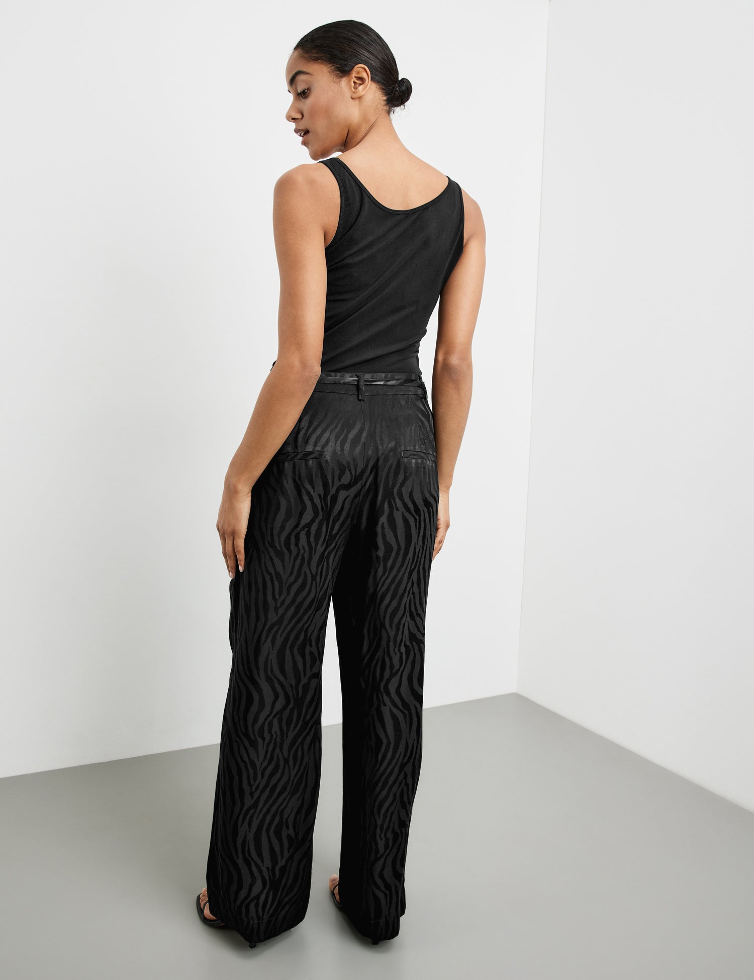 Fine Palazzo Trousers With A Tonal Tiger Design