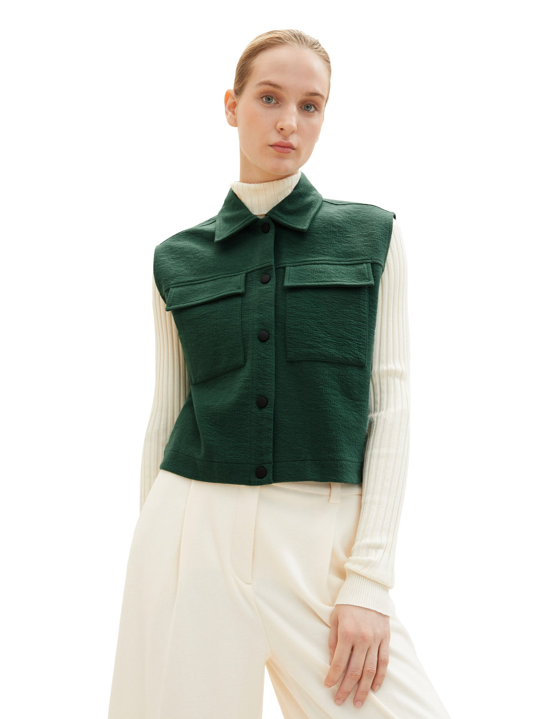 Green Collared Vest With Pockets
