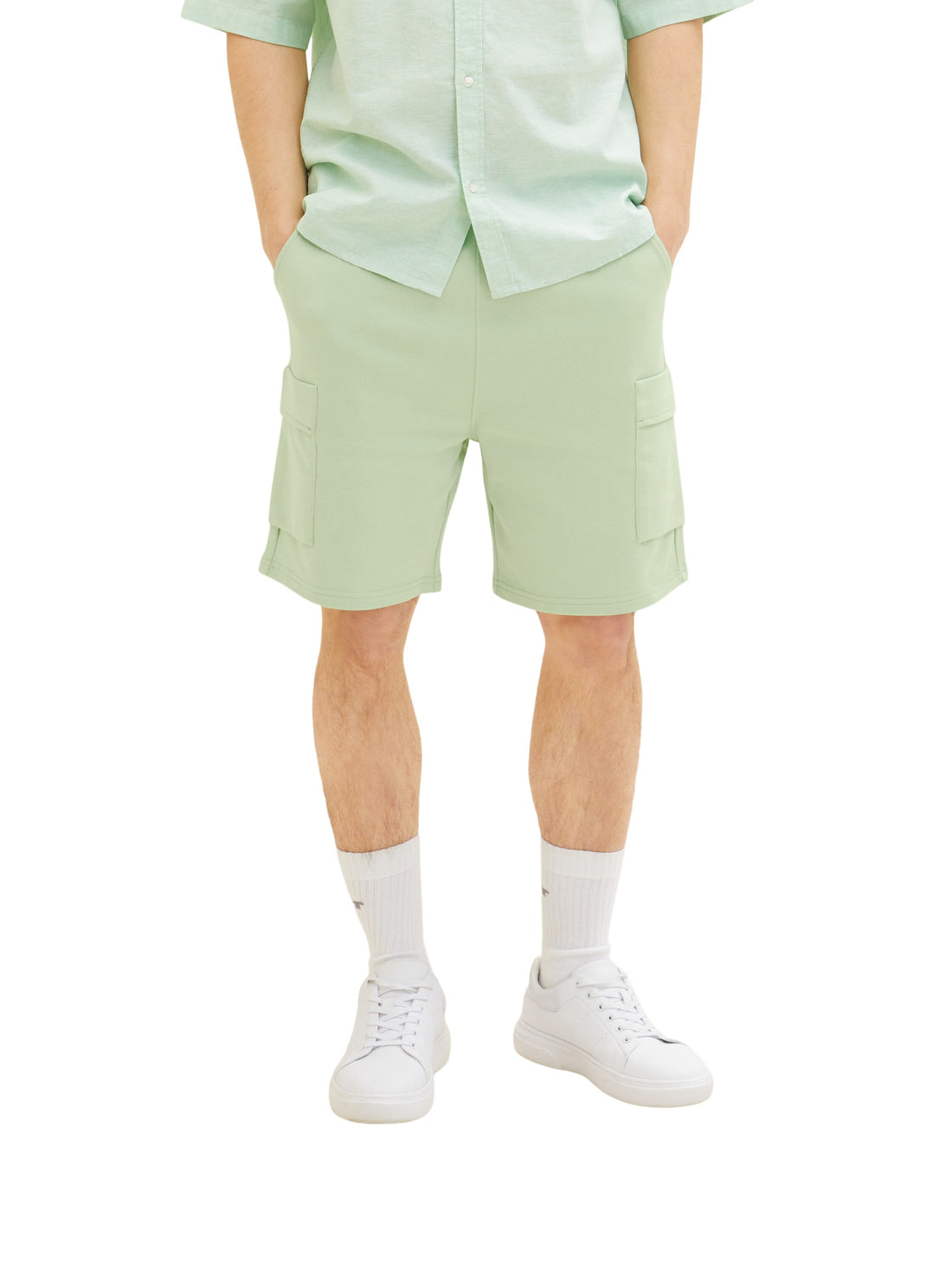 Green Knitted Shorts With Black Drawstring